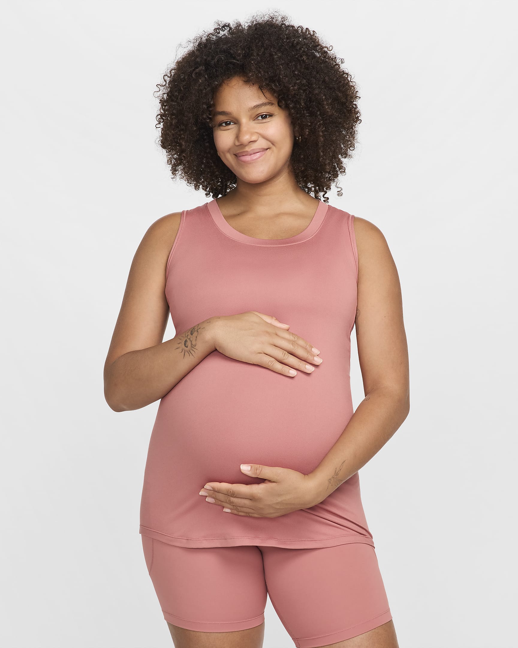 Nike (M) One Camiseta de tirantes de ajuste entallado Dri-FIT (Maternity) - Mujer - Canyon Pink