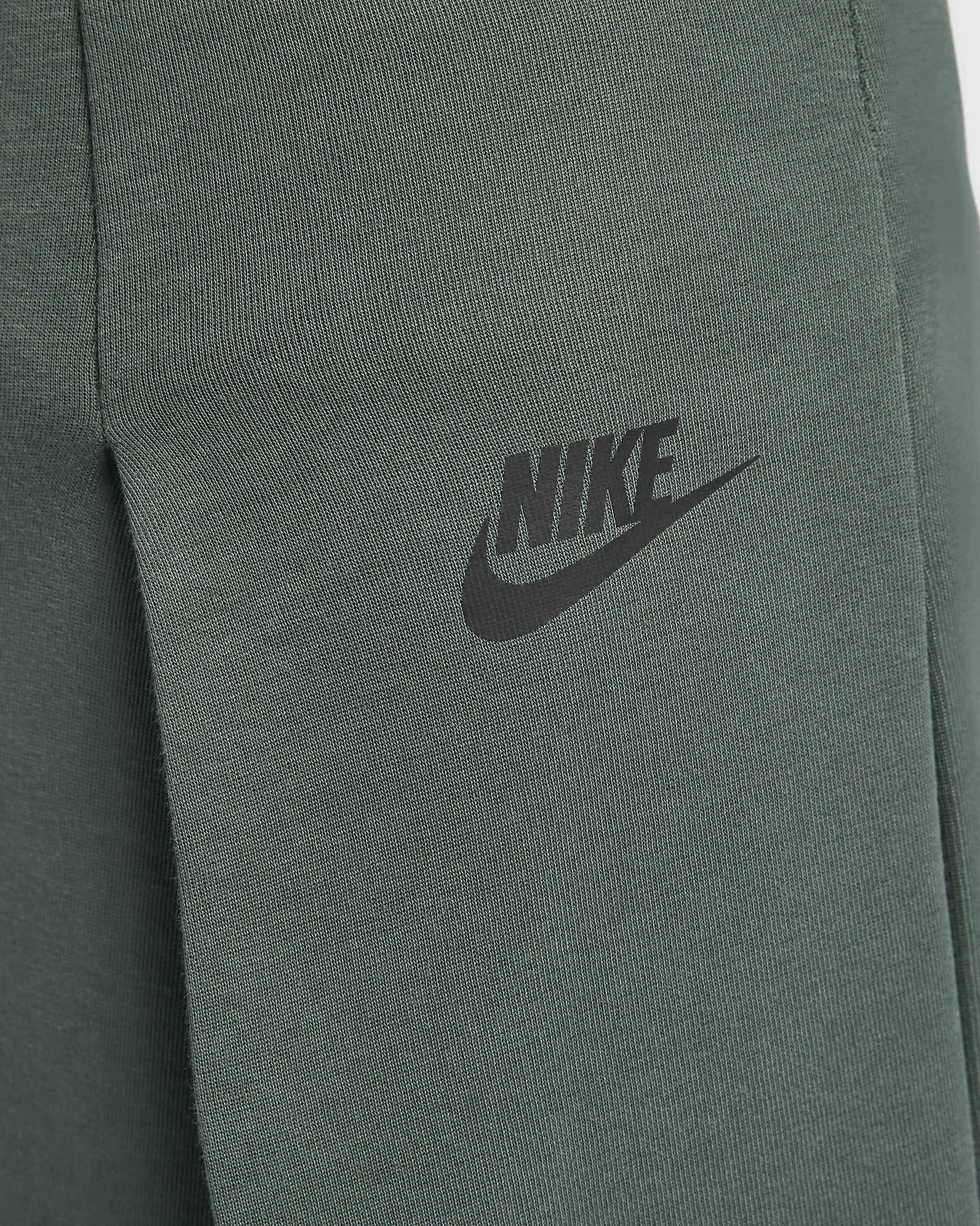 Nike Sportswear Tech Fleece Women's High-Waisted Pleated Trousers - Vintage Green/Black