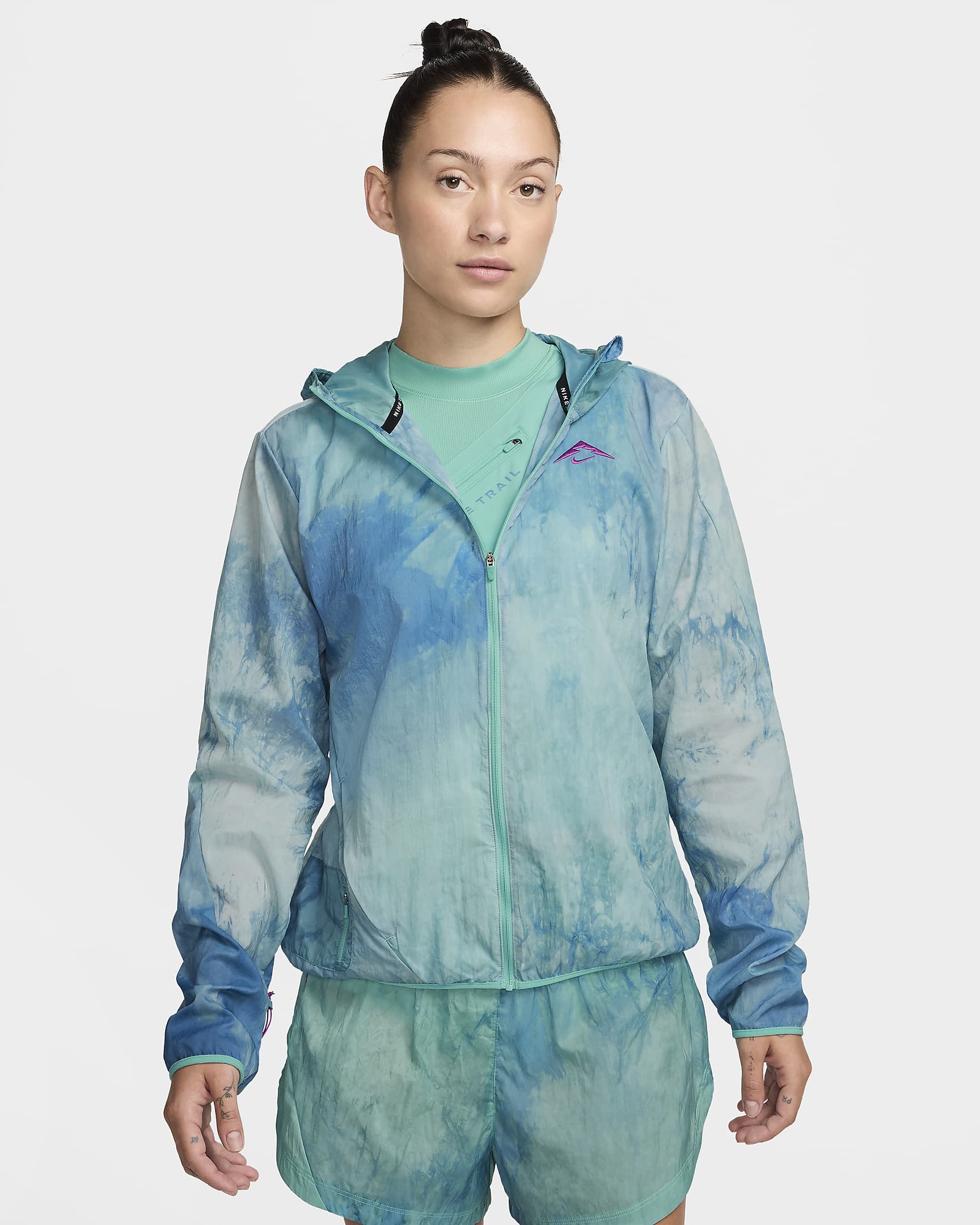 Nike Trail Women's Repel Running Jacket - Green Frost/Vivid Purple