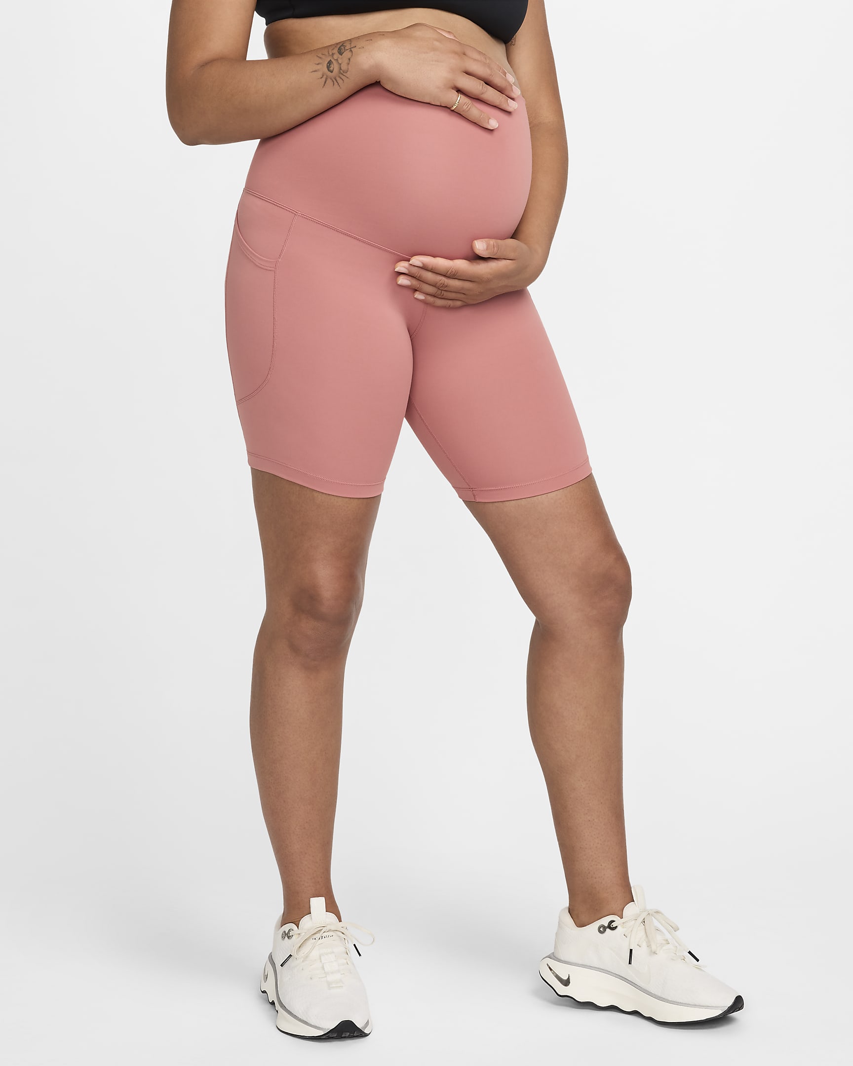 Nike (M) One Dri-FIT Bike Shorts (ca. 20 cm) mit hohem Bund und Taschen für Damen (Schwangere und Mütter) - Canyon Pink