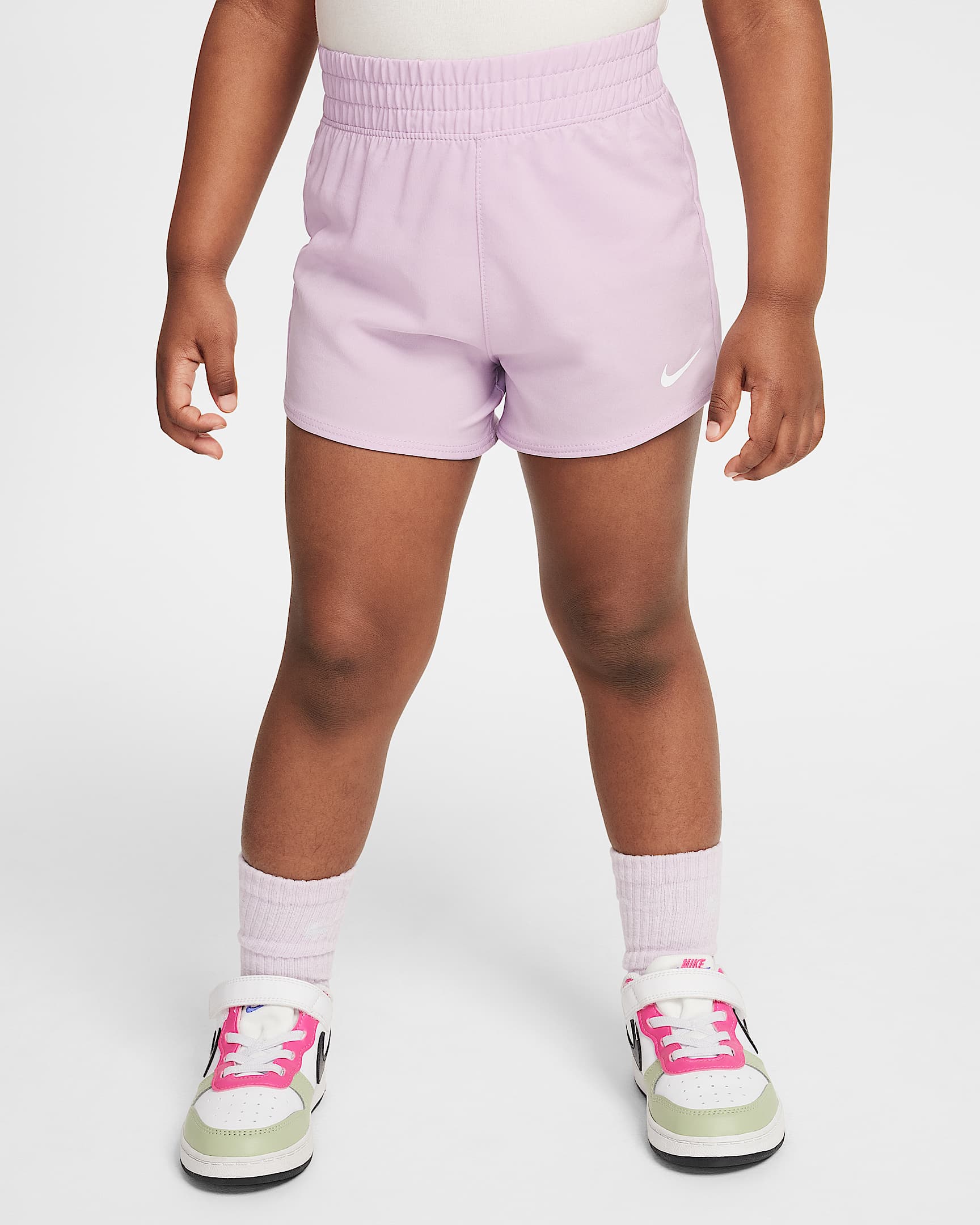 Shorts de tejido Woven infantil Nike Dri-FIT One - Muñeca