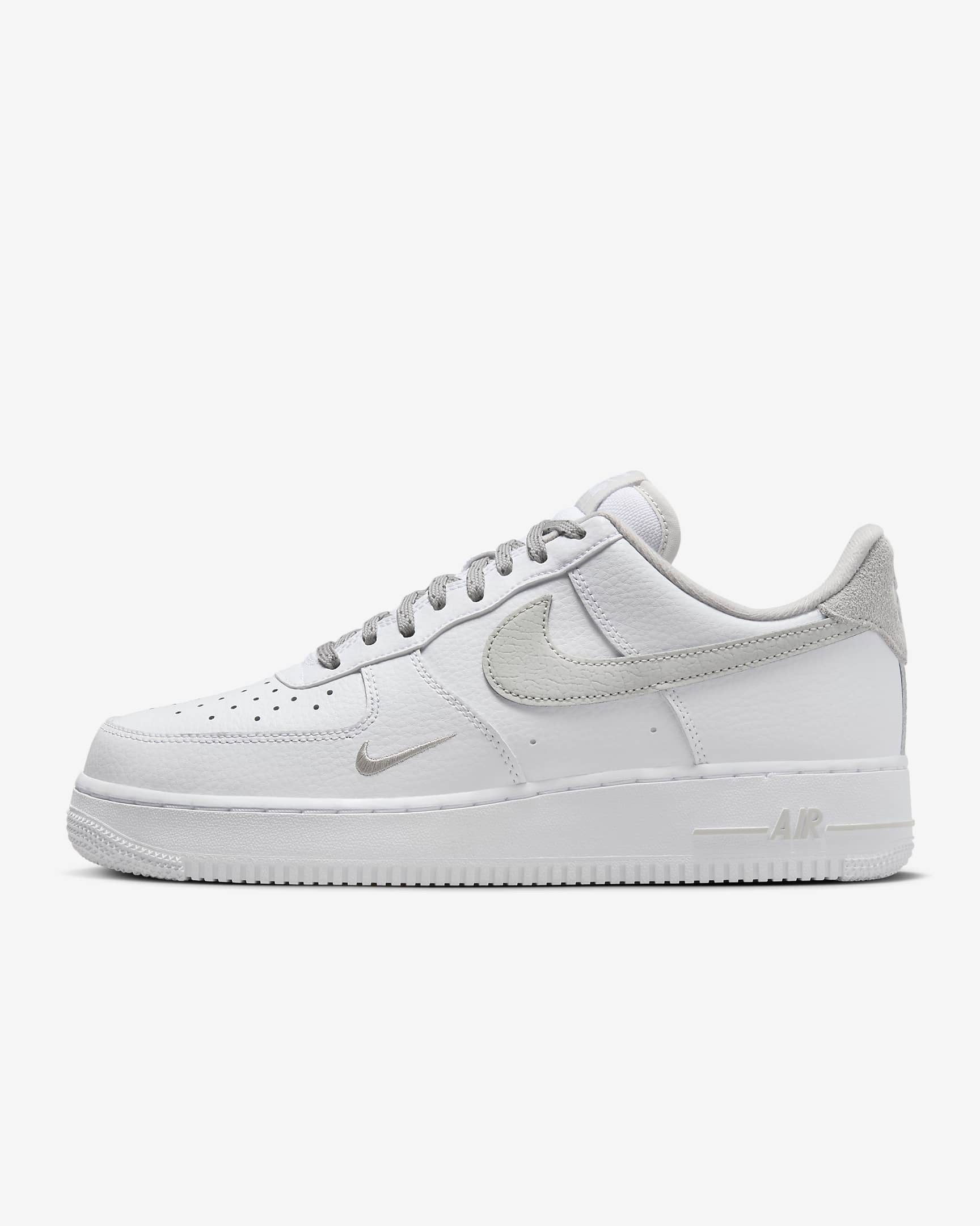 Nike Air Force 1 '07 Men's Shoes. Nike BG