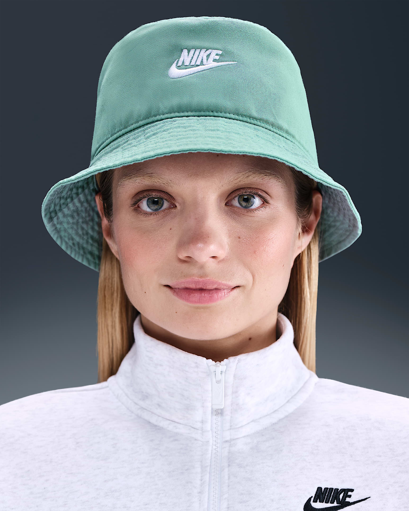 Nike Apex Futura vasket bøttehatt - Cannon/Hvit