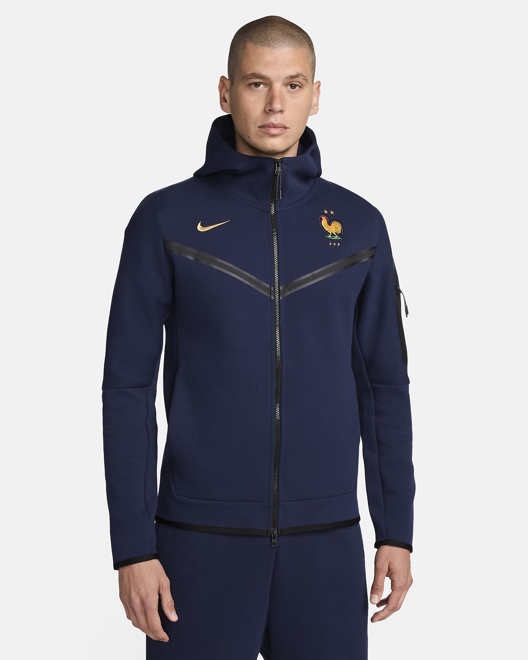 FFF Tech Fleece Windrunner Men's Nike Football Full-Zip Hoodie. Nike AU