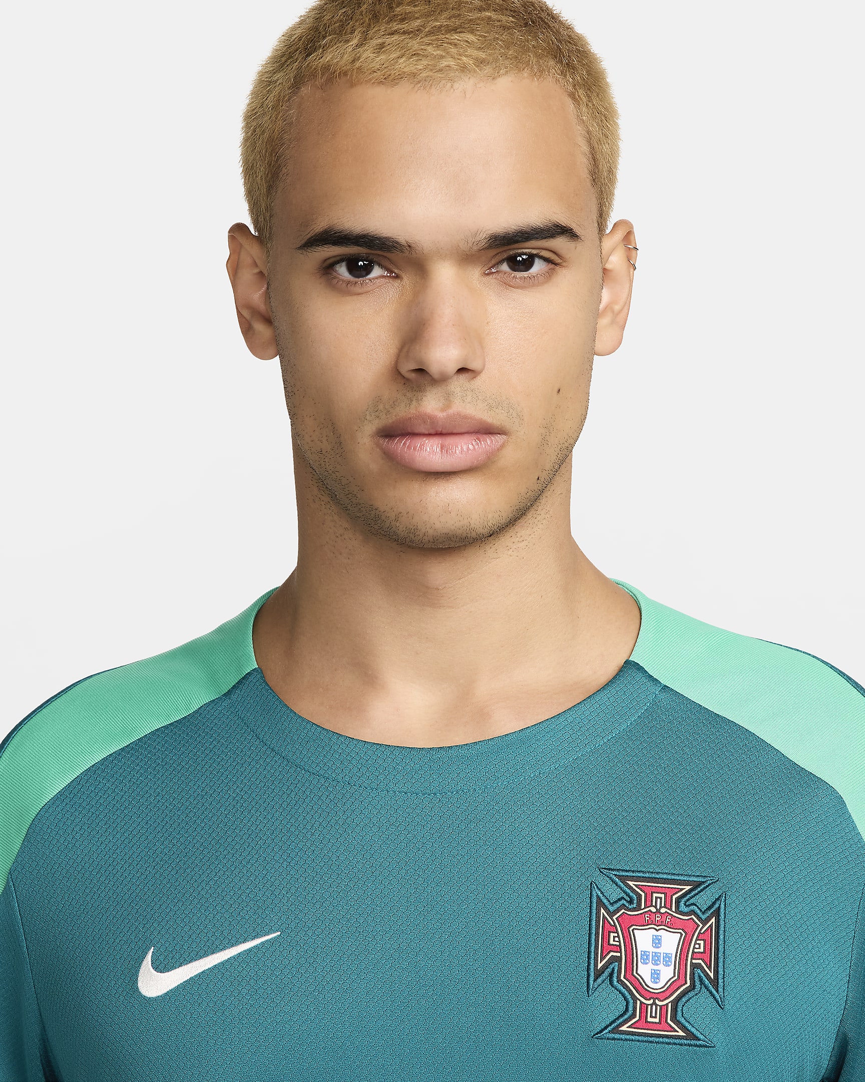 Portugal Strike Nike Dri-FIT Kurzarm-Fußballoberteil aus Strickmaterial für Herren - Geode Teal/Kinetic Green/Sail