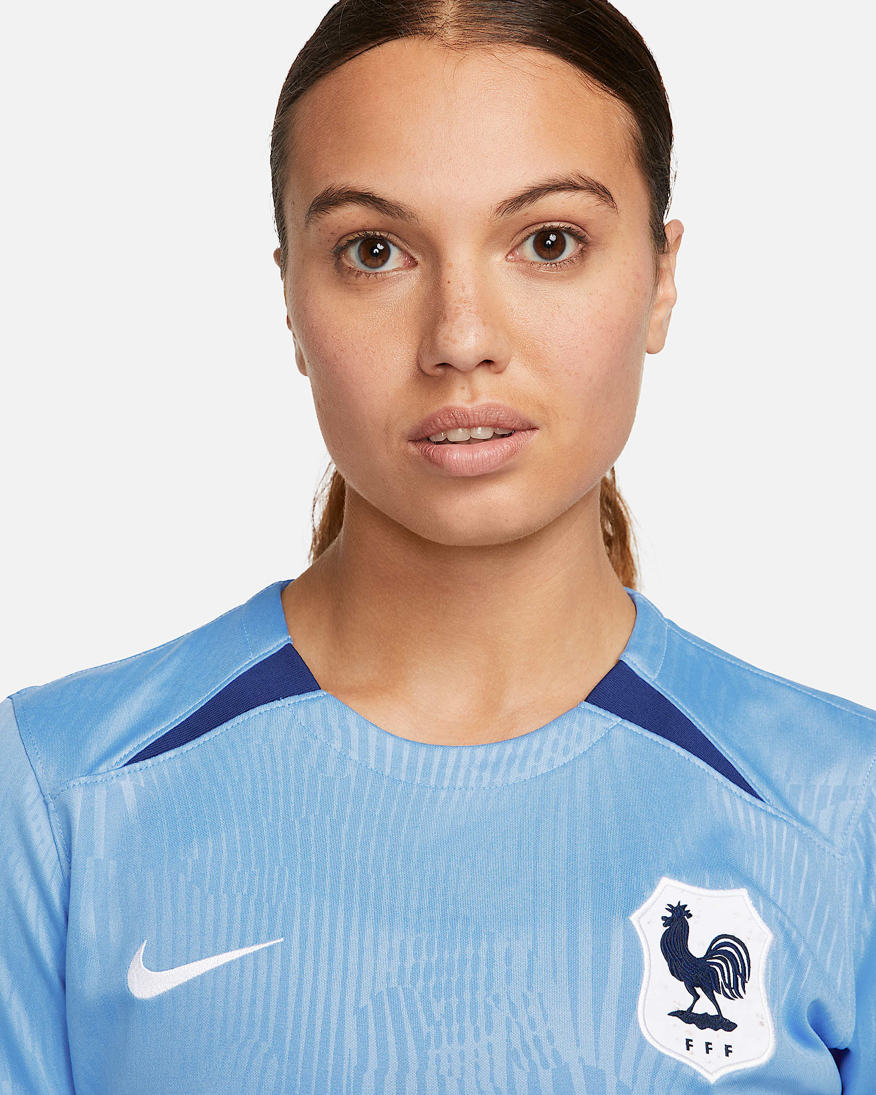 Maillot de foot Nike Dri-FIT FFF 2023 Stadium Domicile pour femme. Nike FR