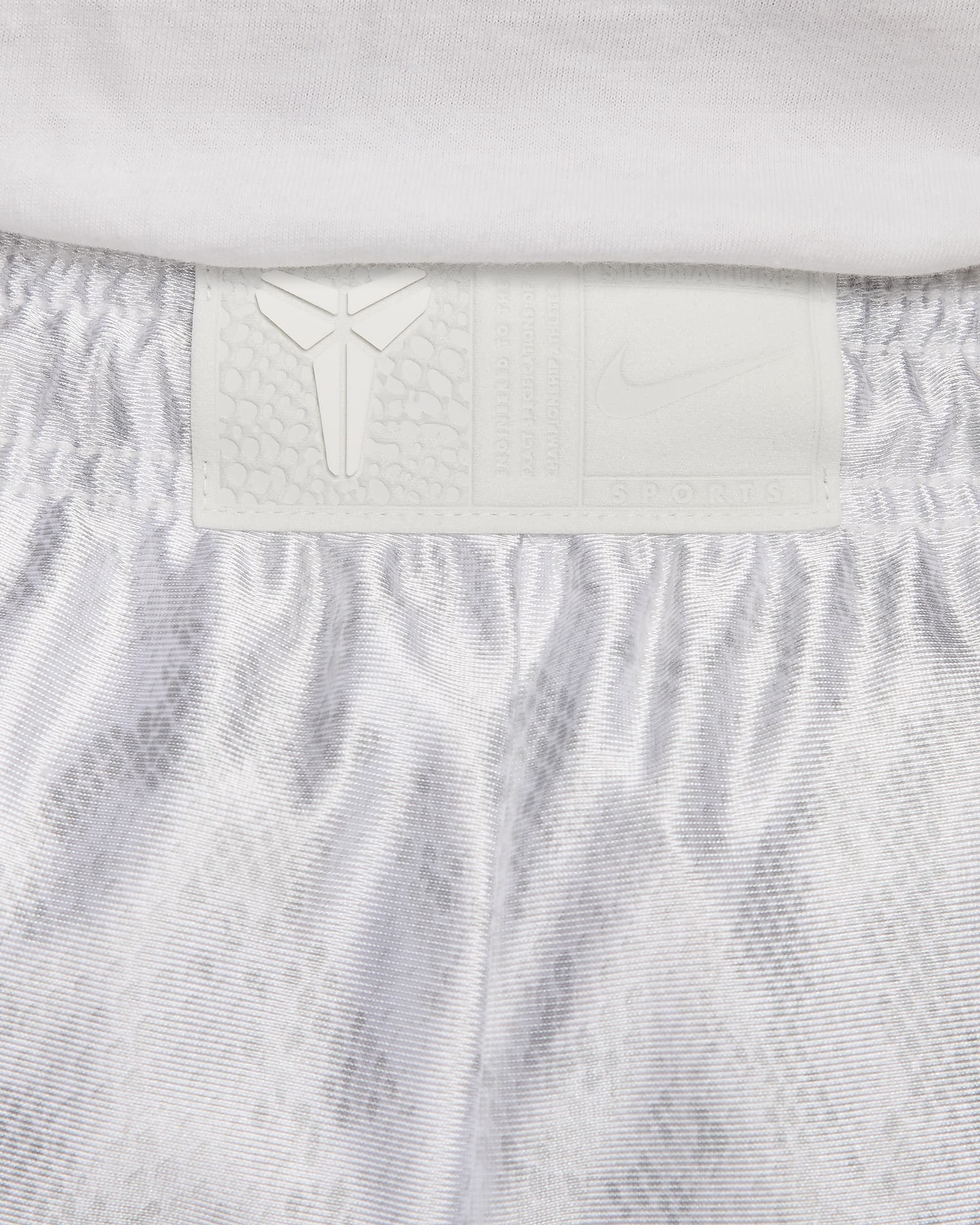 KB Nike Dri-FIT Standard Issue vendbar basketshorts til herre (15 cm) - Hvit/Hvit/Summit White