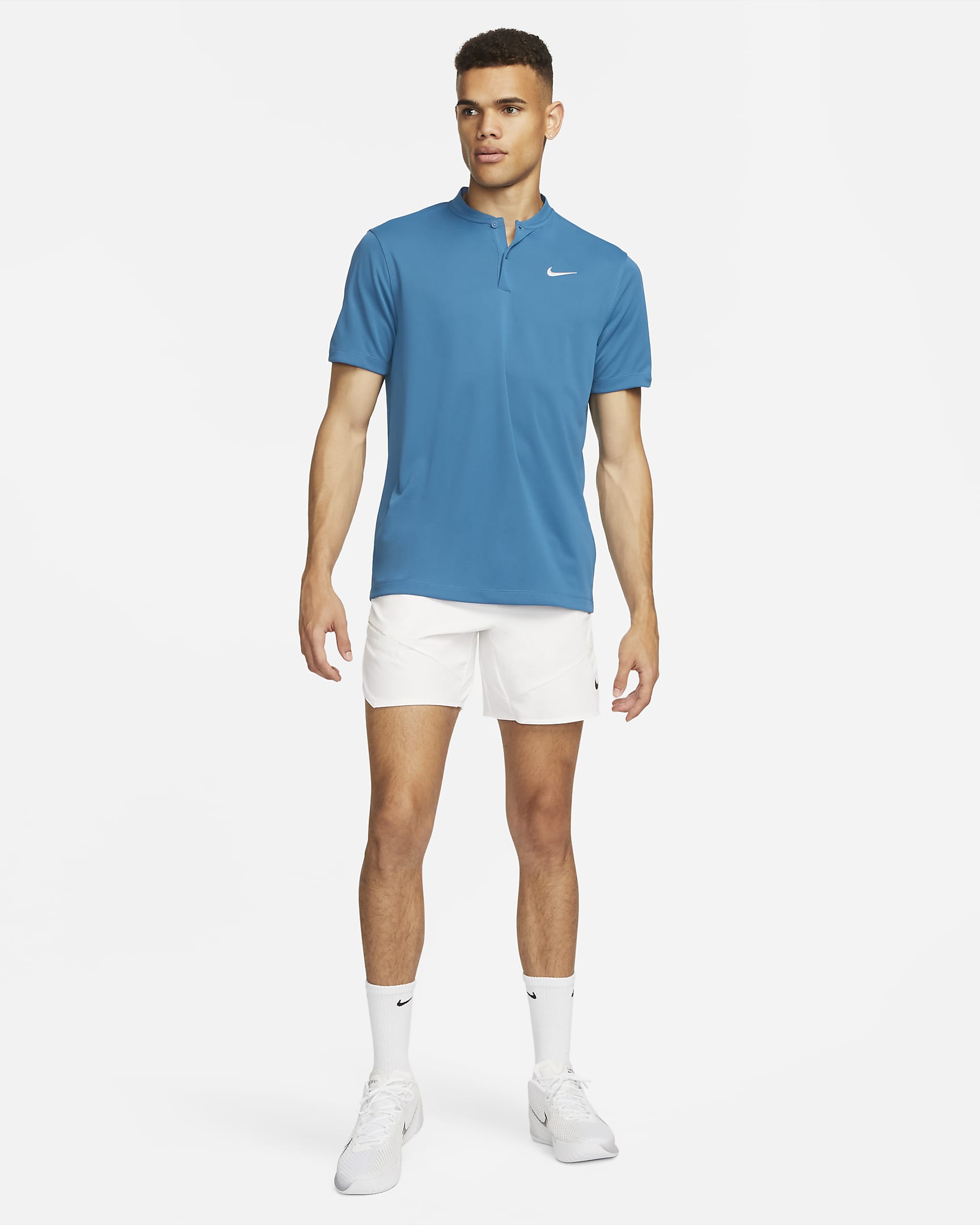 NikeCourt Dri-FIT Men's Tennis Blade Polo. Nike.com