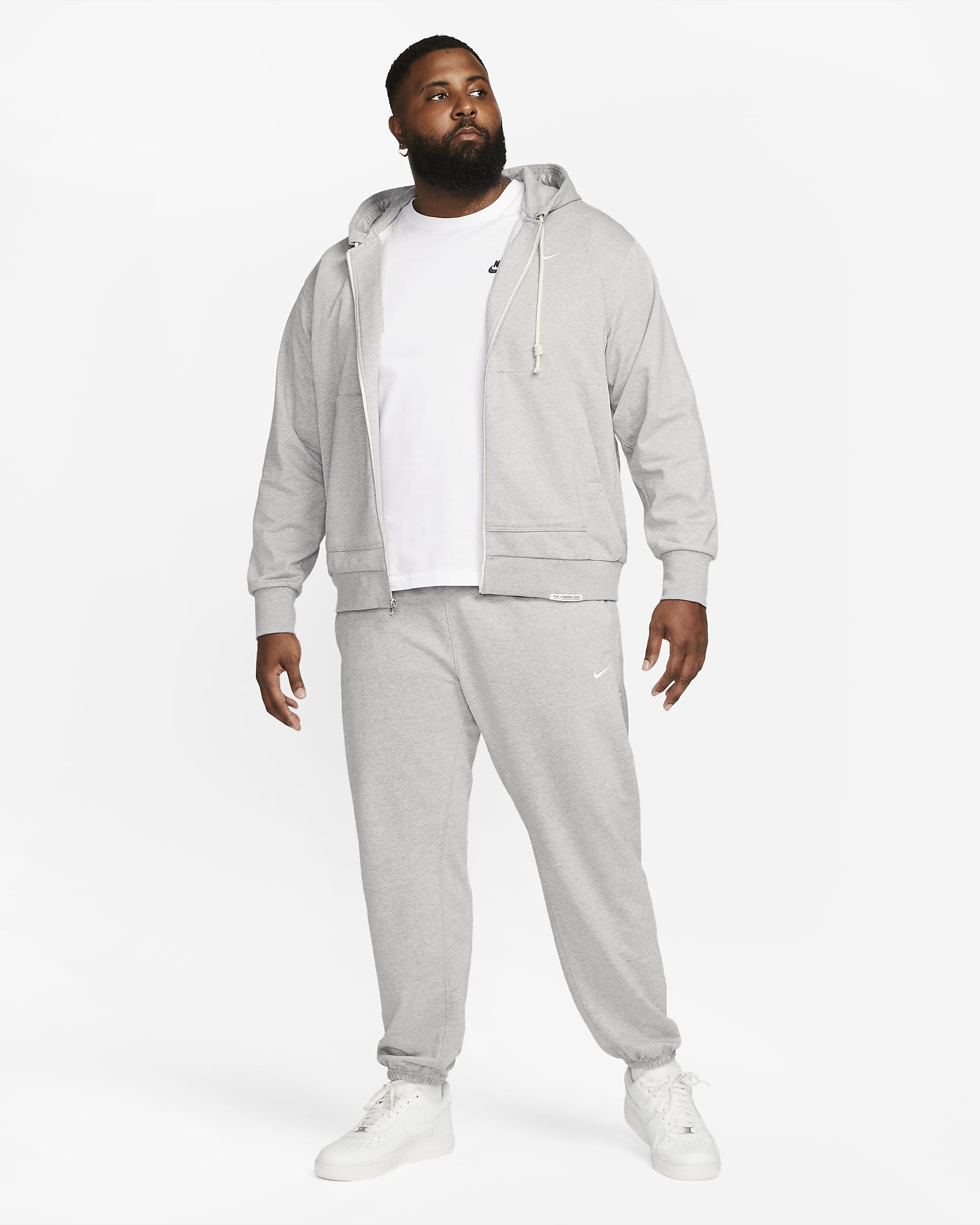 Nike Standard Issue Men's Dri-FIT Full-Zip Basketball Hoodie. Nike AT