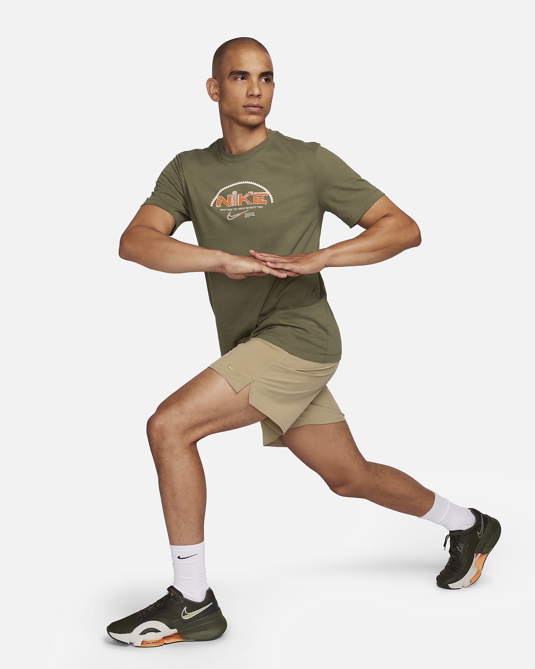 Nike Erkek Fitness Tişörtü - Medium Olive