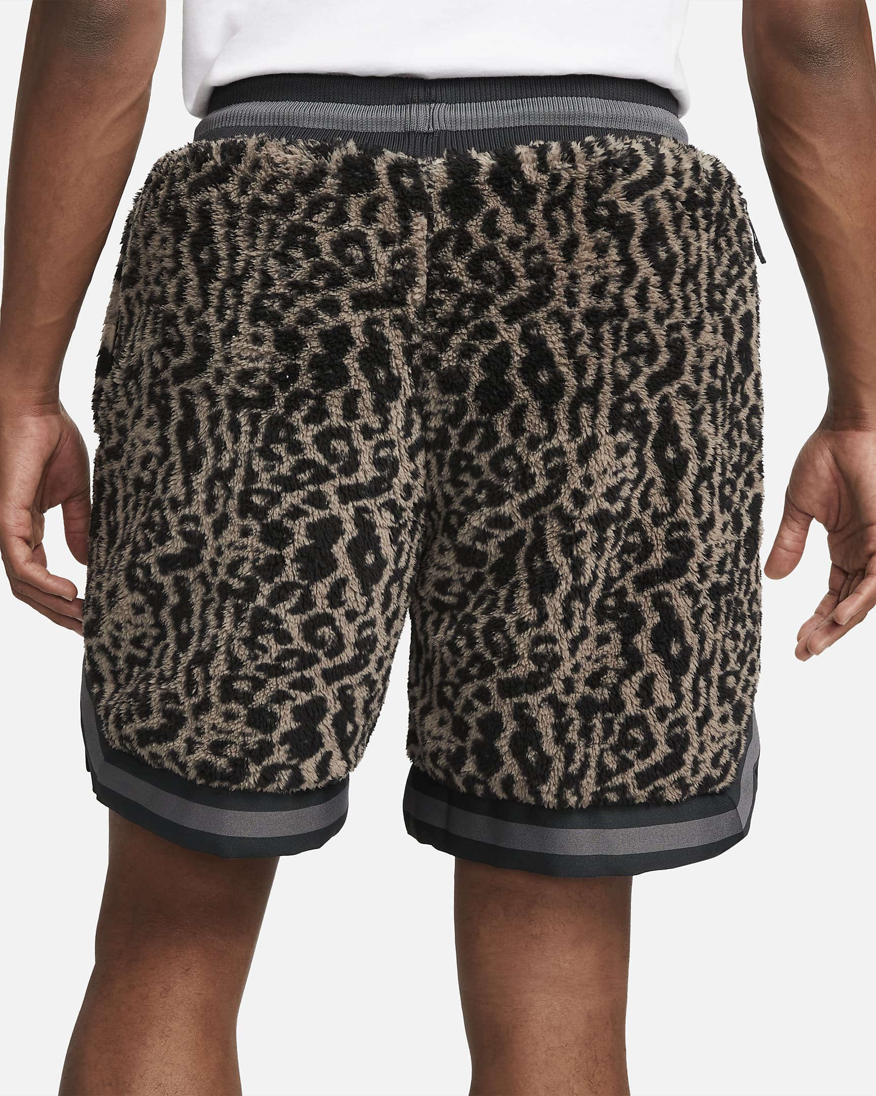 Nike Men's 15cm (approx.) Premium Basketball Shorts. Nike CH