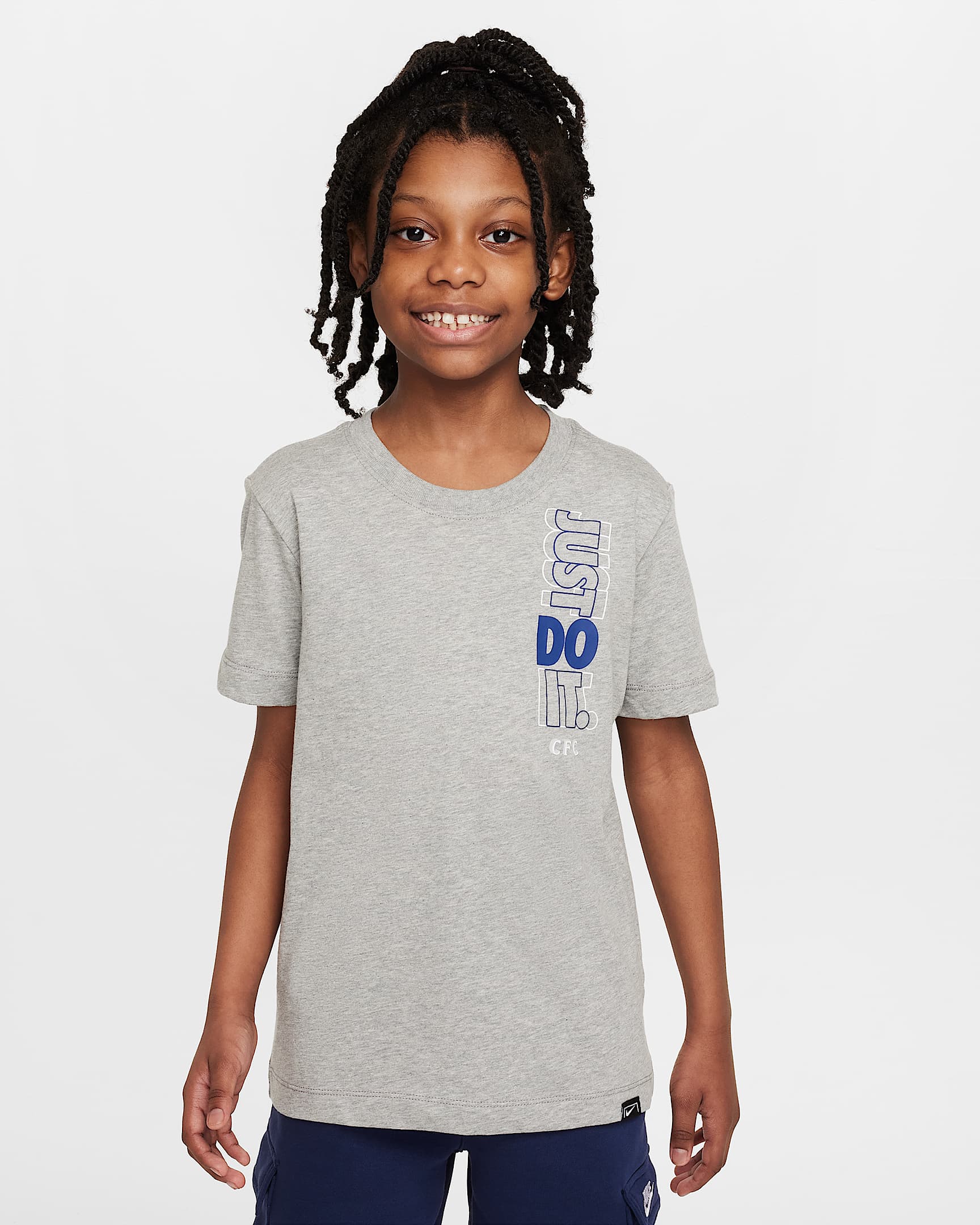 Chelsea F.C. Older Kids' Nike Football T-Shirt - Dark Grey Heather