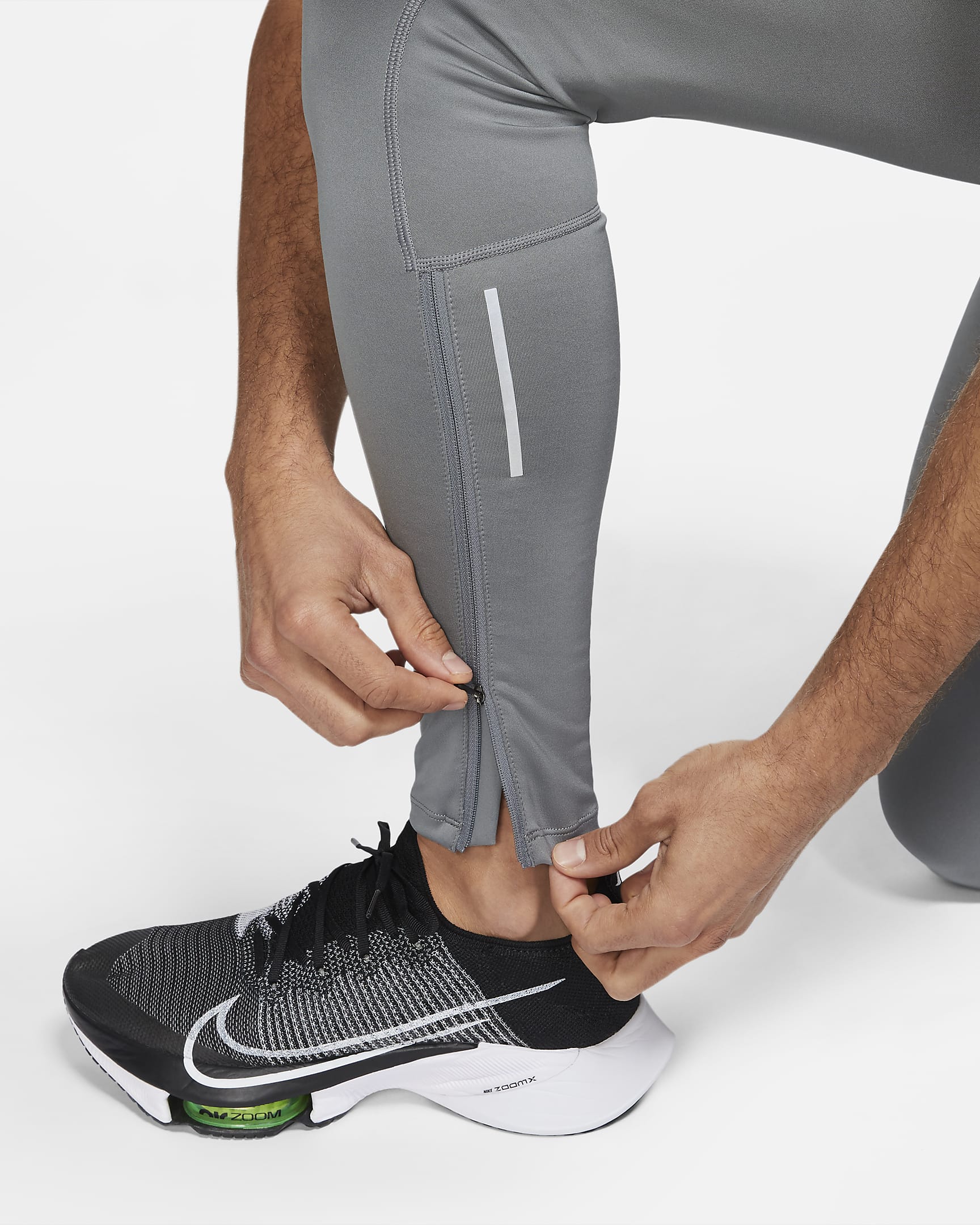 Nike Challenger Men's DriFIT Running Tights. Nike DK