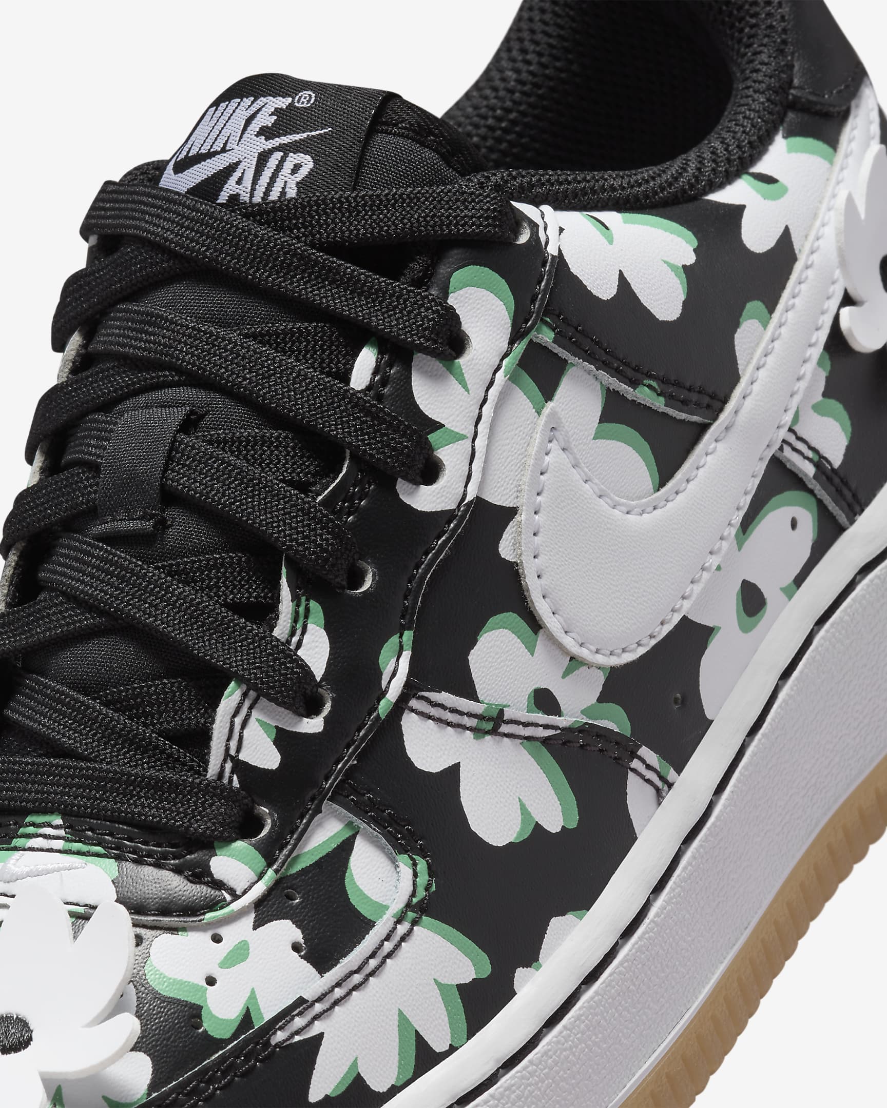 Nike Air Force 1 LV8 Older Kids' Shoes - Black/Spring Green/Gum Light Brown/White