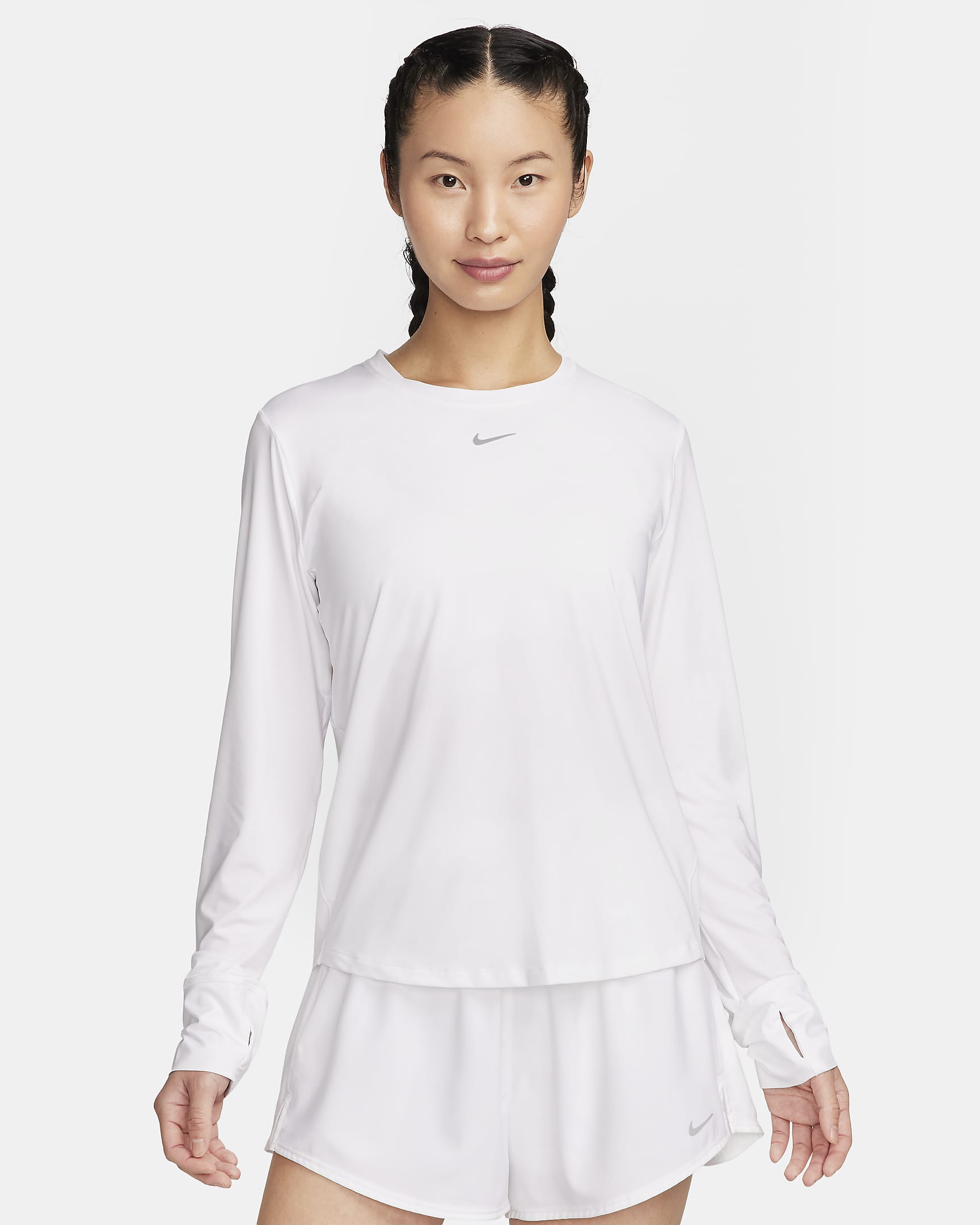 เสื้อแขนยาวผู้หญิง Dri-FIT Nike One Classic - ขาว/ดำ