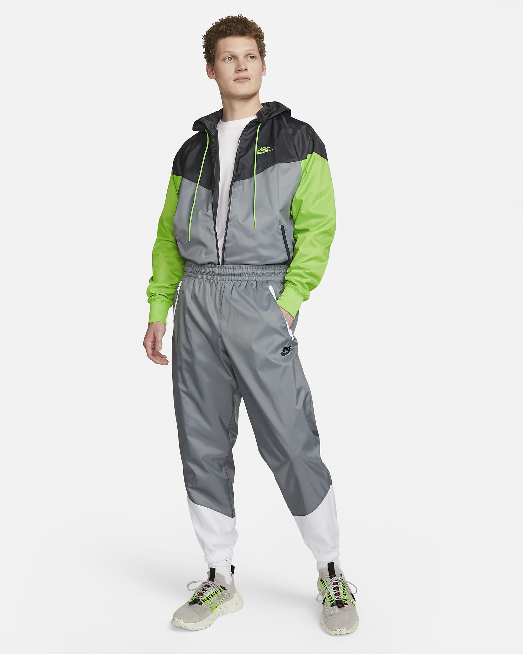 Nike Sportswear Windrunner Men's Hooded Jacket. Nike NL