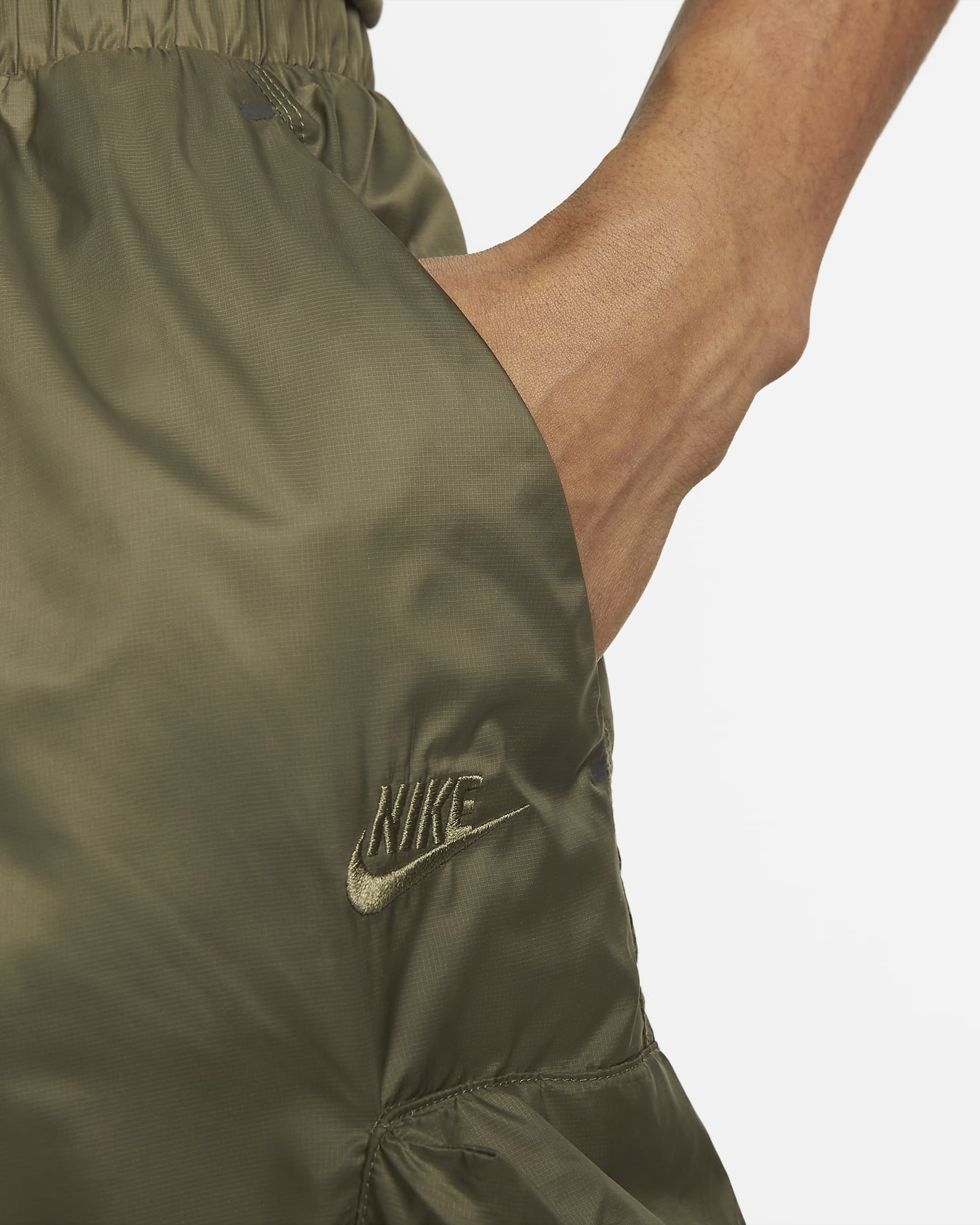 Nike Sportswear Tech Pack Men's Woven Utility Shorts - Medium Olive/Medium Olive/Black/Medium Olive