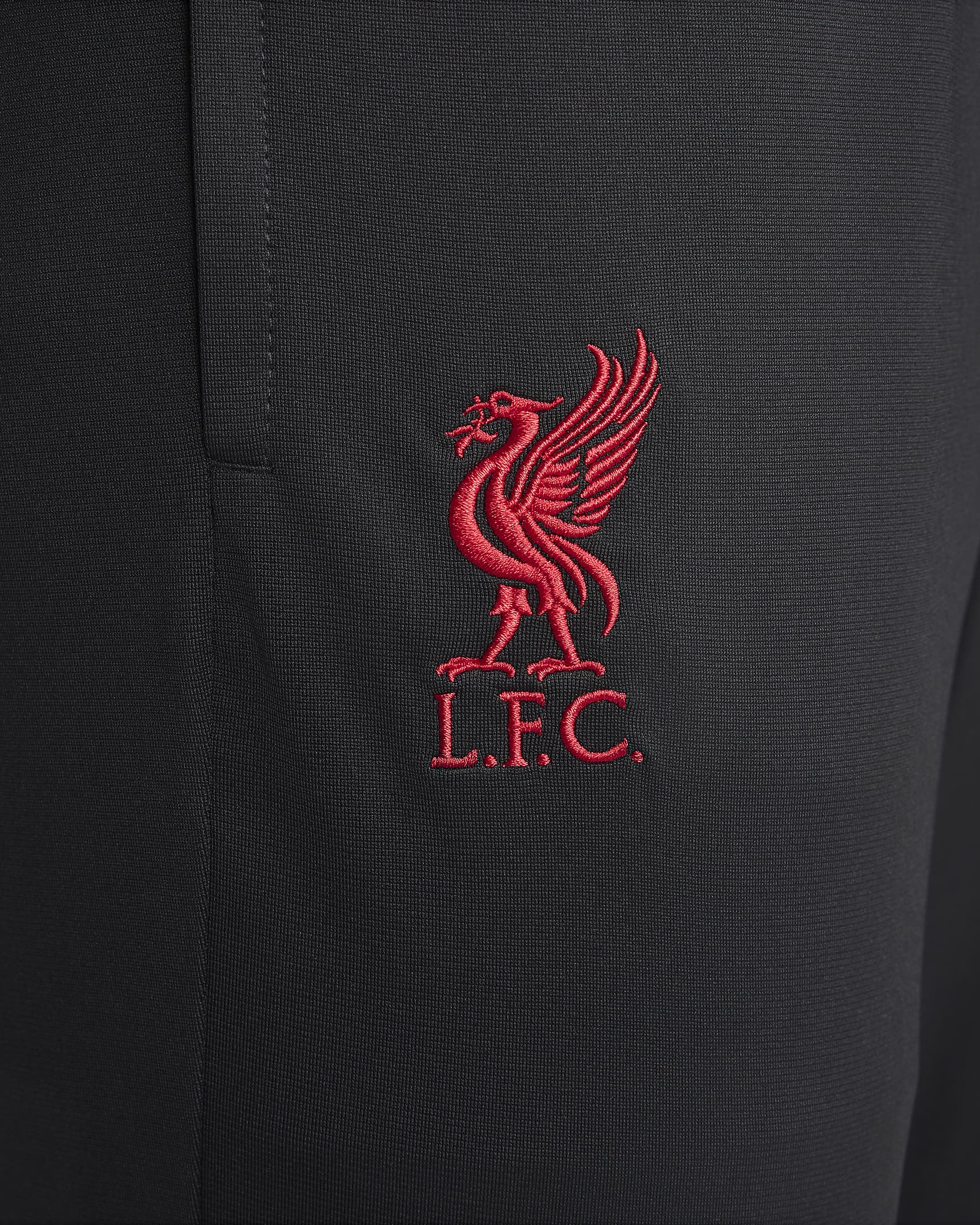 Liverpool FC Strike harmadik Nike Dri-FIT kapucnis, kötött férfi futballtréningruha - Light Smoke Grey/Chrome Yellow/Dark Smoke Grey/Global Red