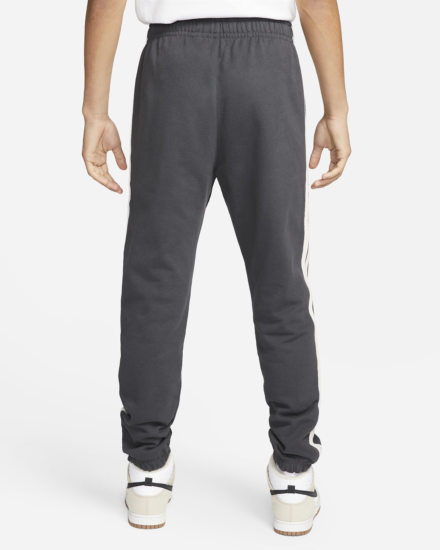 Nike Sportswear Men's Fleece Trousers. Nike HR