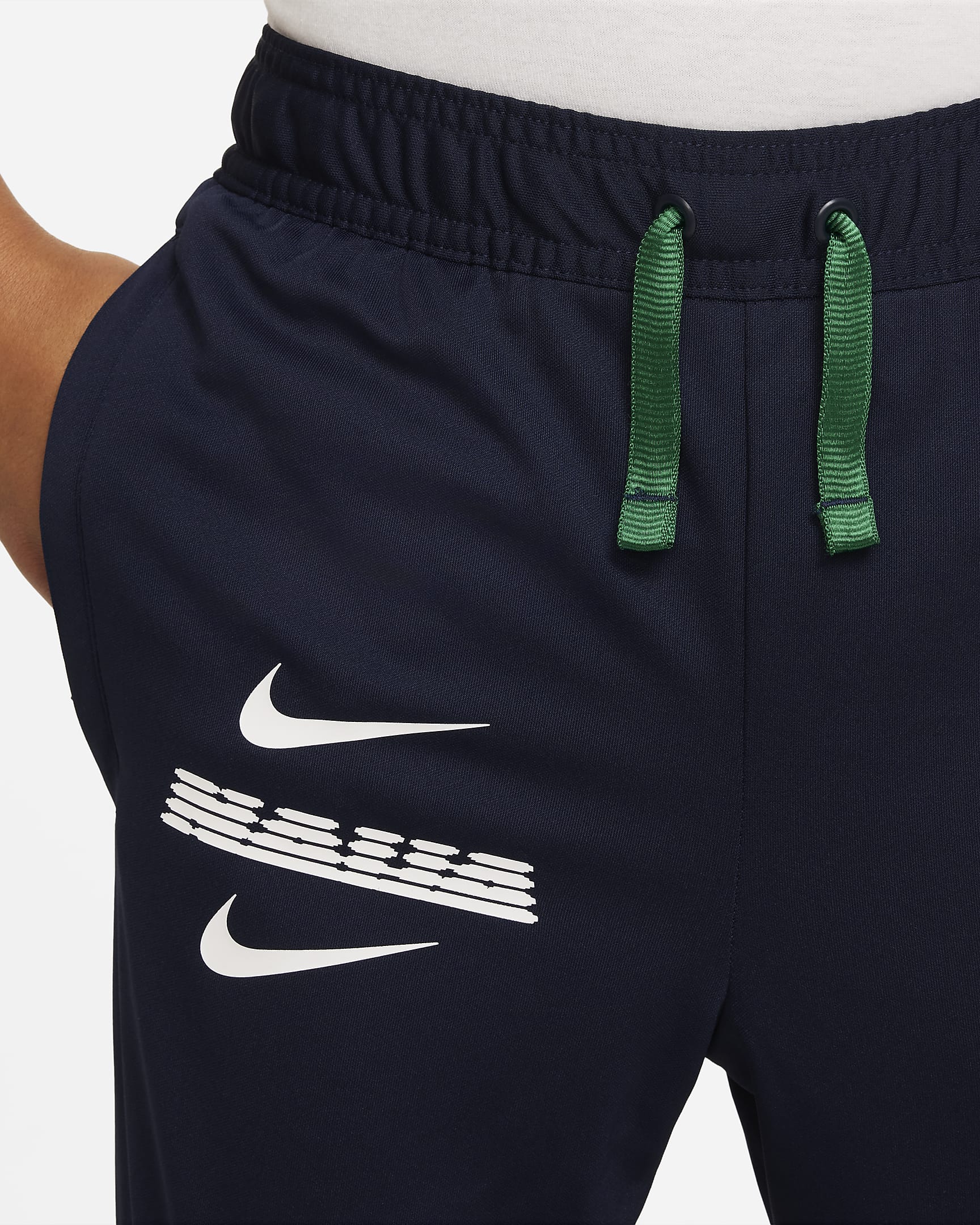 Nigeria Older Kids' Nike Dri-FIT Football Pants. Nike CA