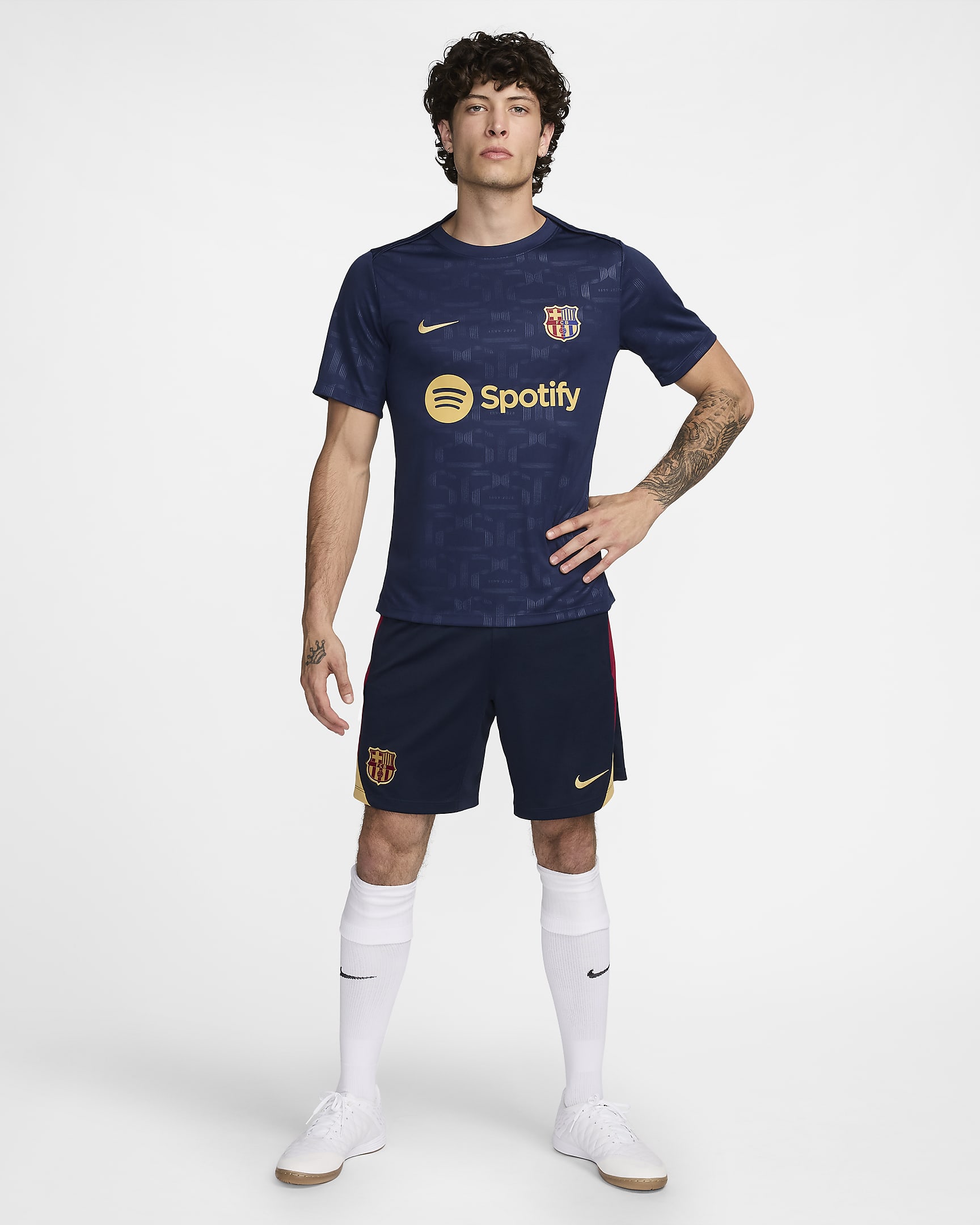 Haut de foot à manches courtes d'avant-match Nike Dri-FIT FC Barcelona Academy Pro Domicile pour homme - Midnight Navy/Midnight Navy/Club Gold