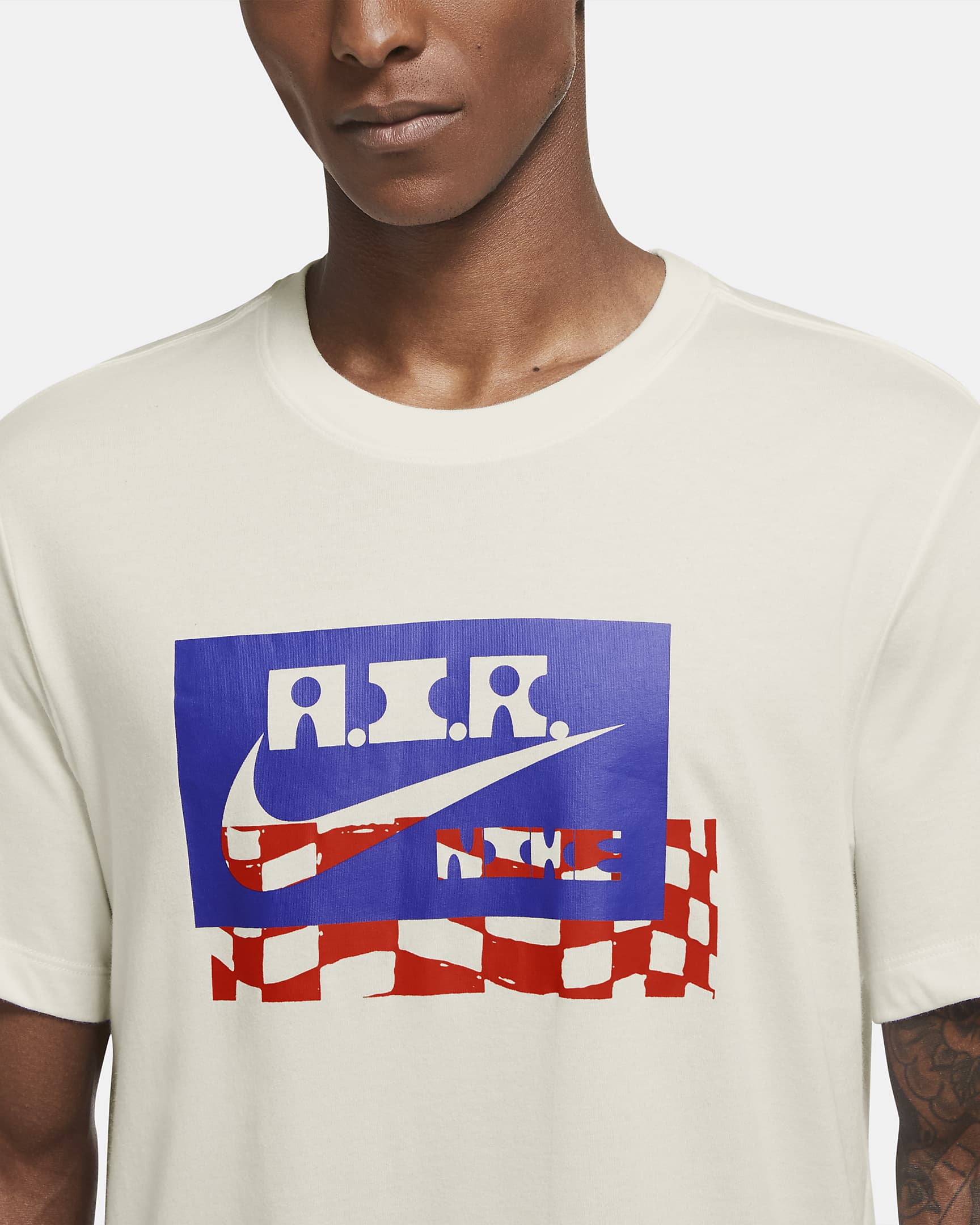 Nike Dri-FIT A.I.R. Chaz Bear Men's Running T-Shirt. Nike SK