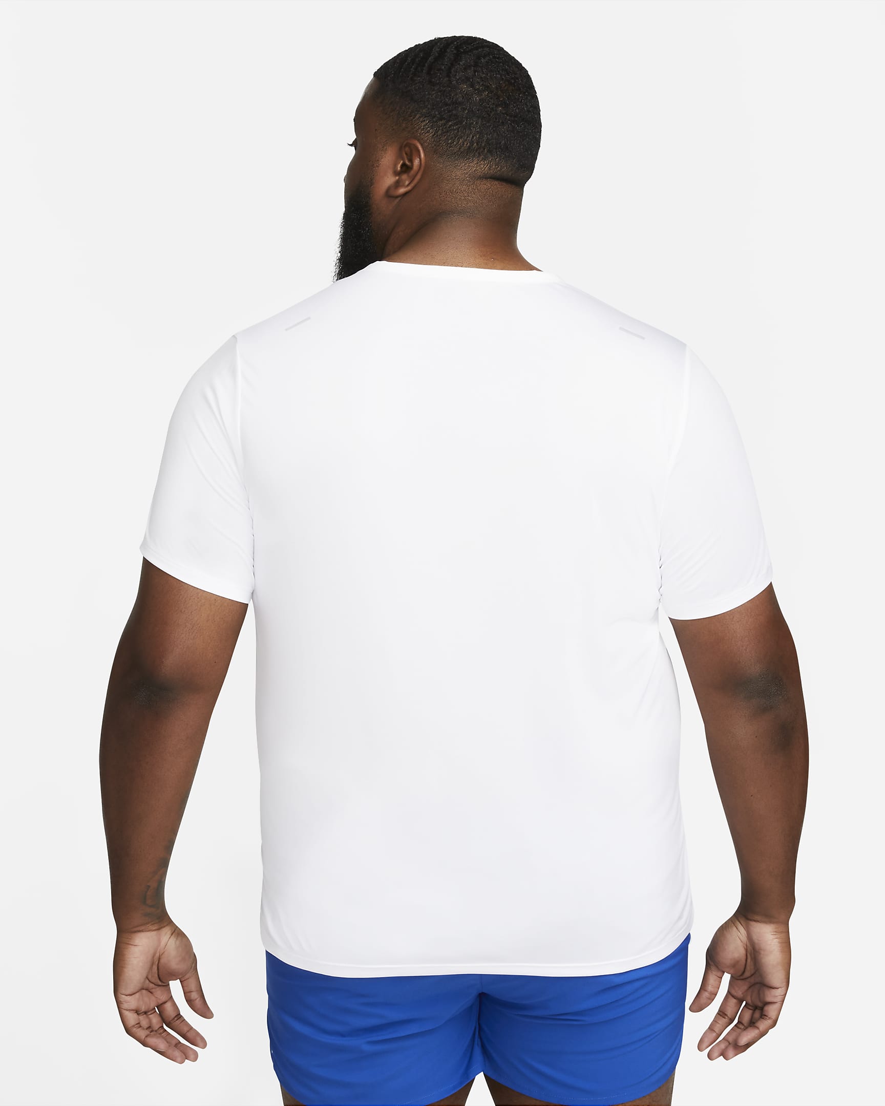 Playera de correr de manga corta Dri-FIT para hombre Nike Rise 365 - Blanco