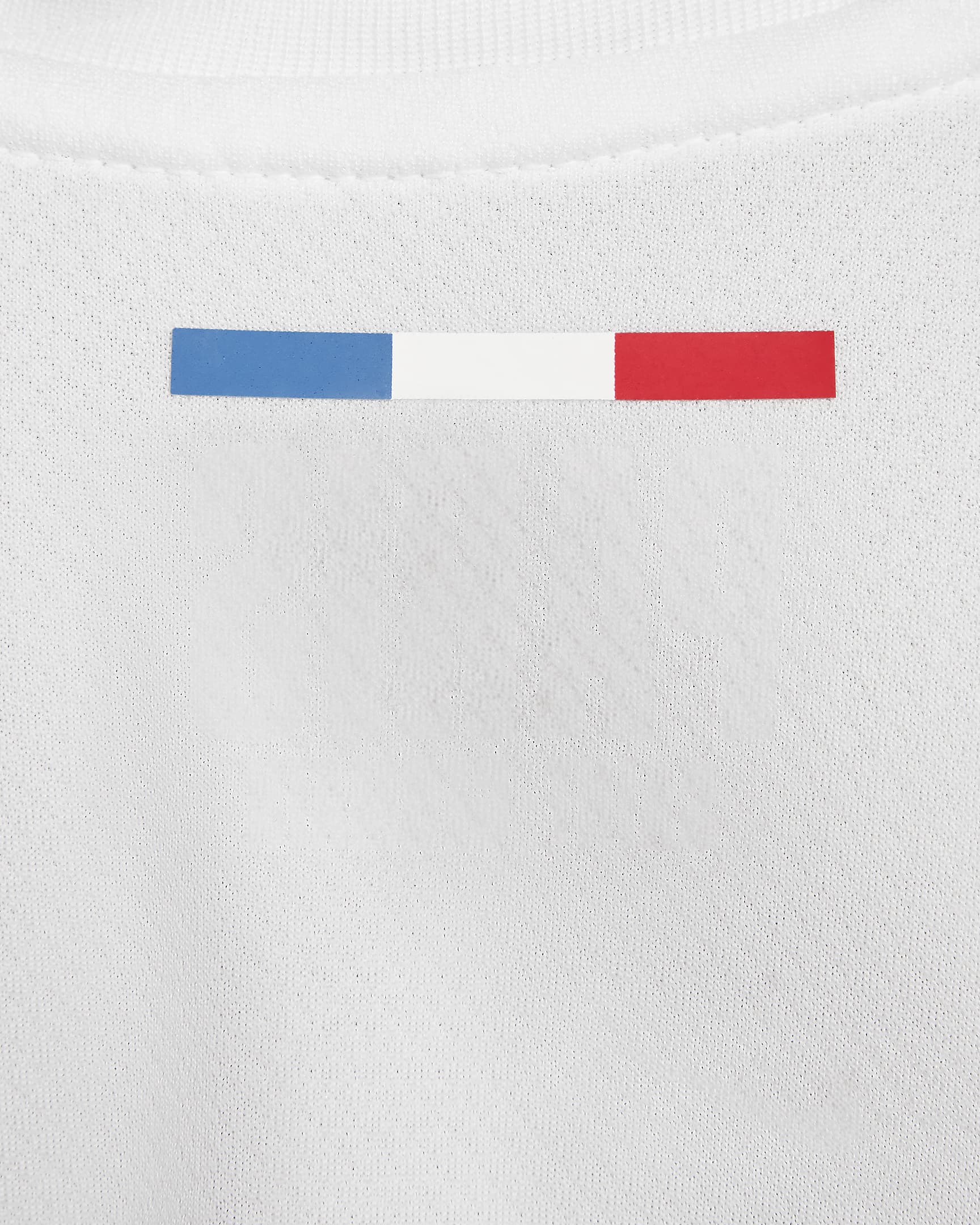 Conjunto de três peças de futebol de réplica Nike do equipamento alternativo Stadium Paris Saint-Germain 2024/25 para criança - Branco/Midnight Navy/Vermelho University/Midnight Navy