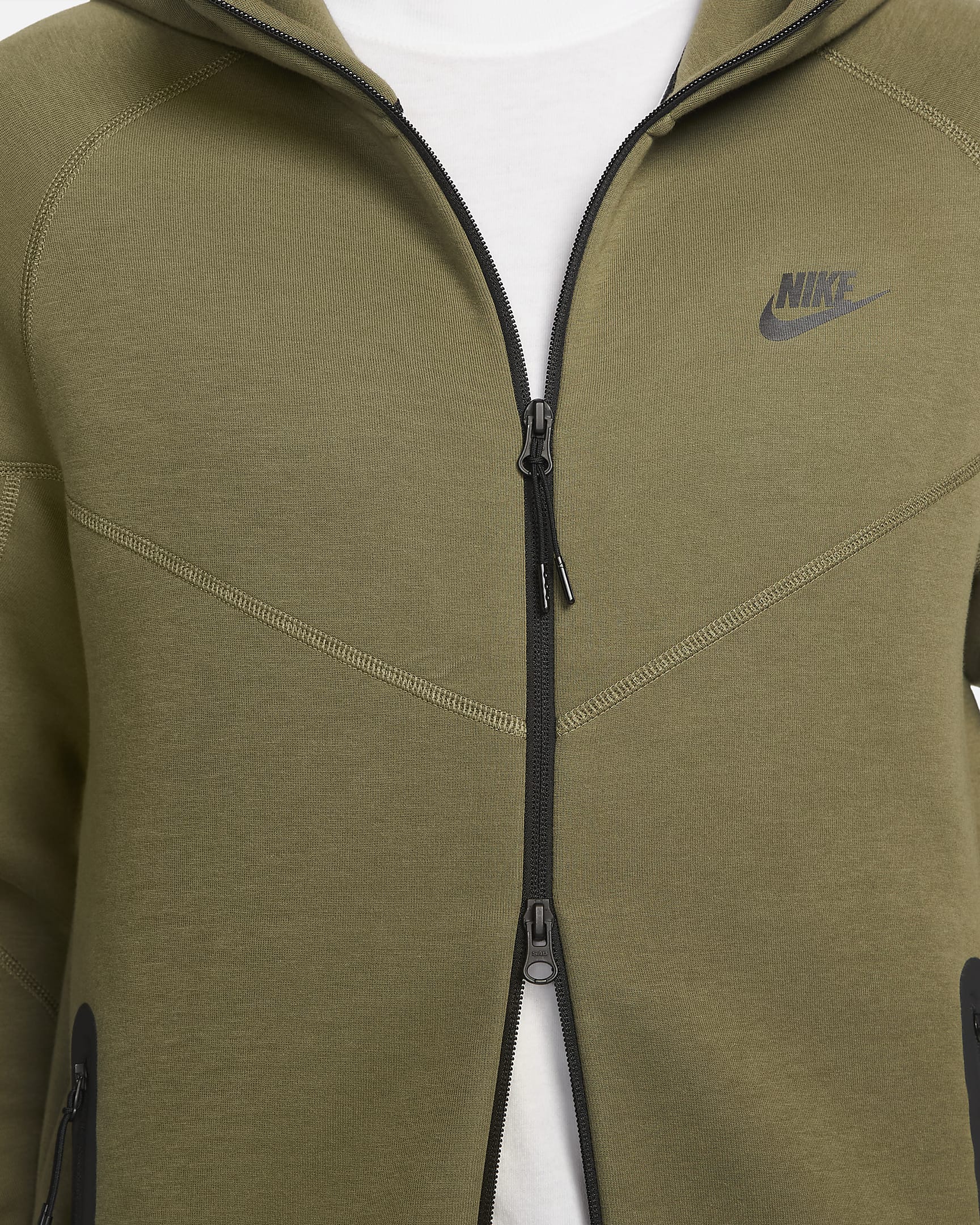 Nike Sportswear Tech Fleece Windrunner cipzáras, kapucnis férfipulóver - Medium Olive/Fekete