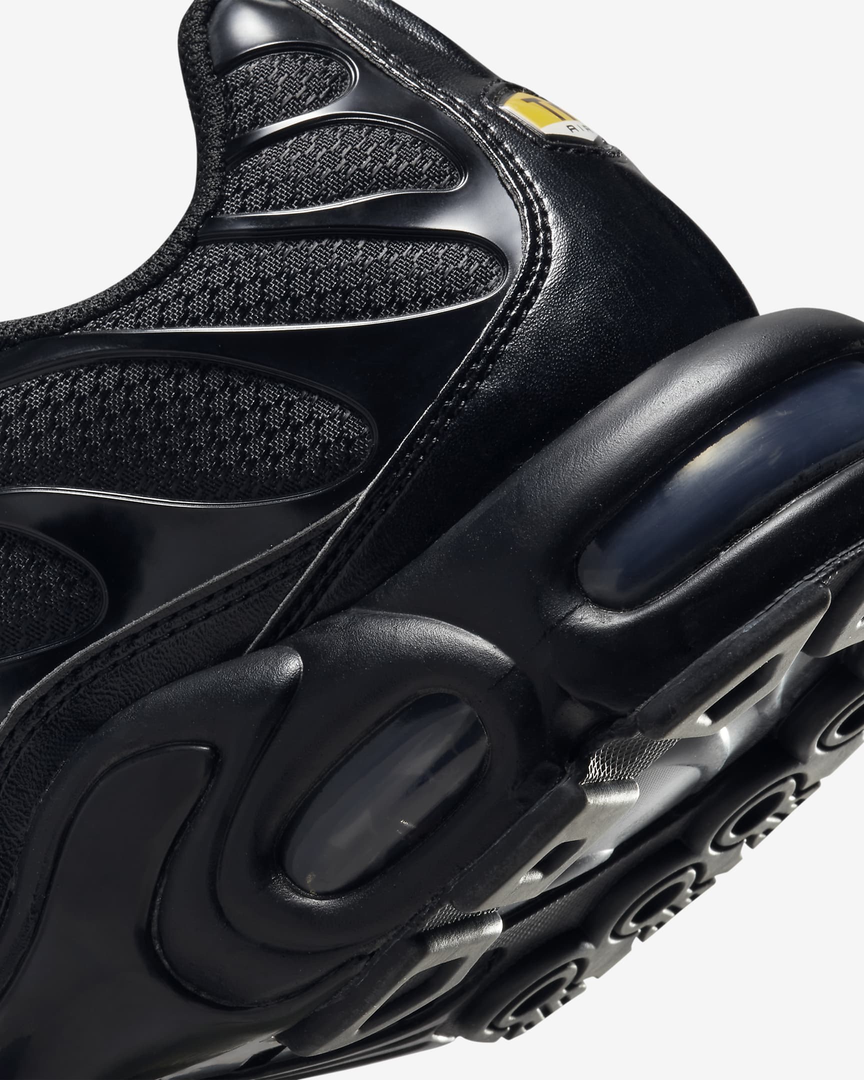 Nike Air Max Plus Men's Shoes - Black/Black/Black