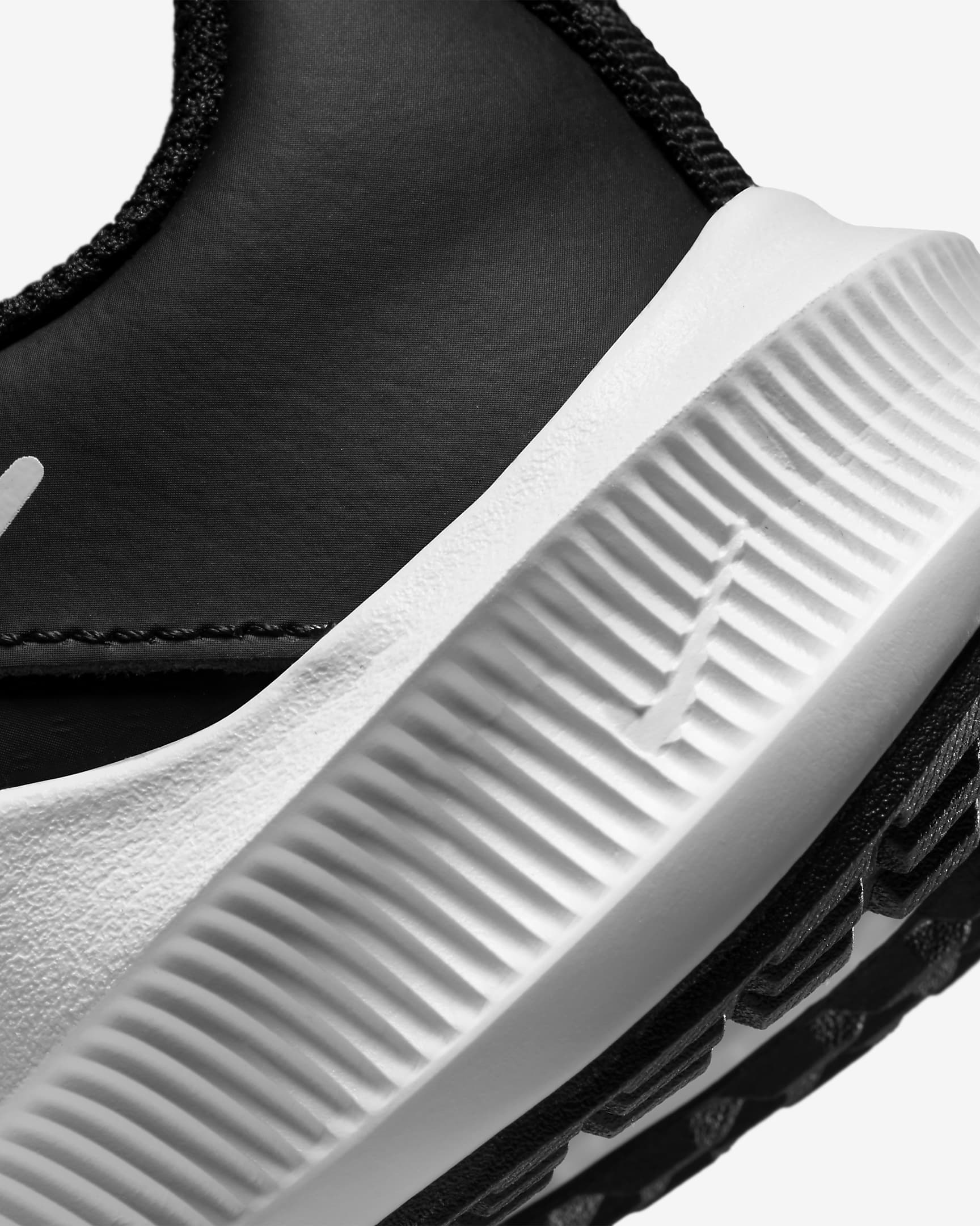 Nike Downshifter 11 Younger Kids' Shoe. Nike IE