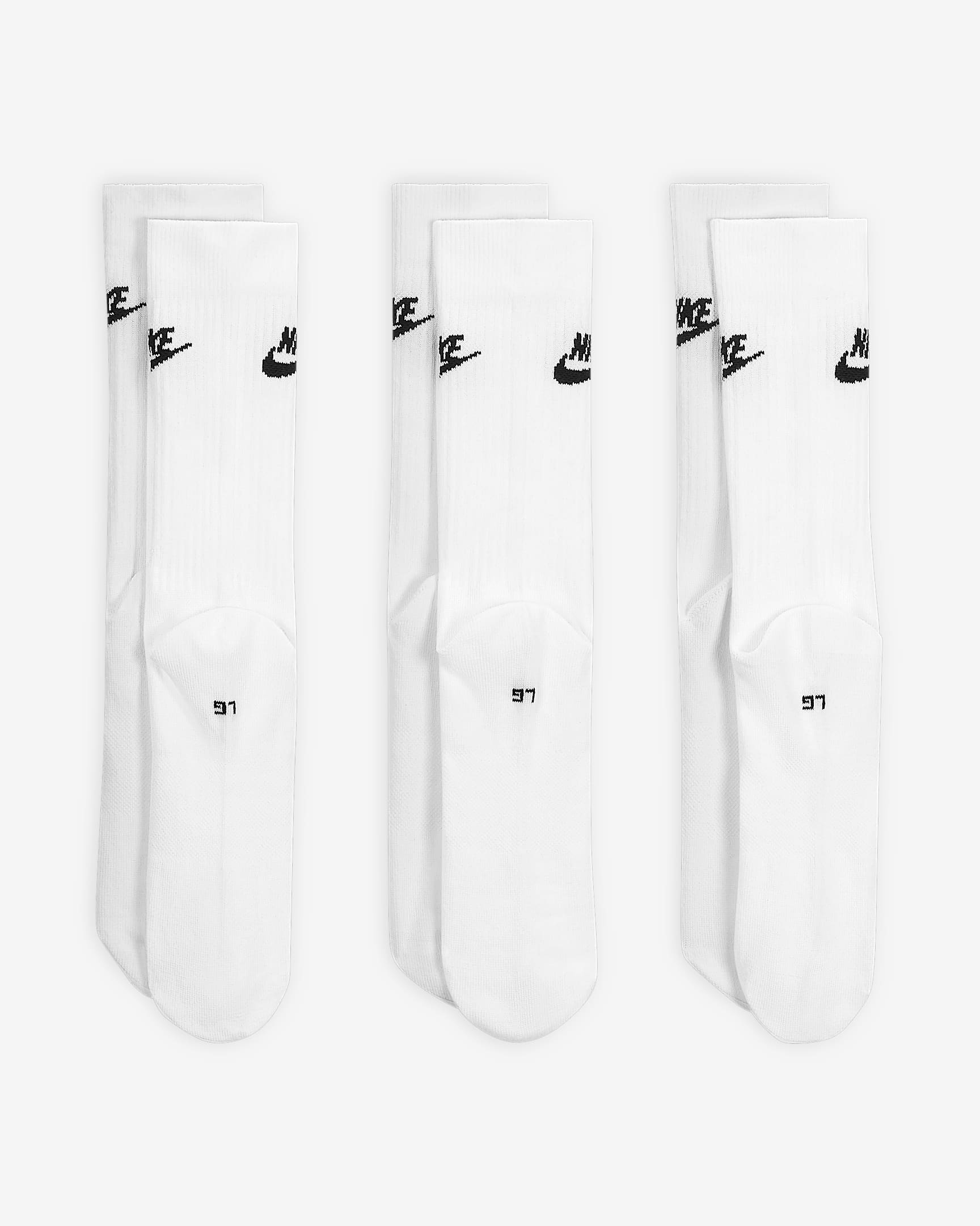 Nike Sportswear Everyday Essential Crew Socks (3 Pairs). Nike SE