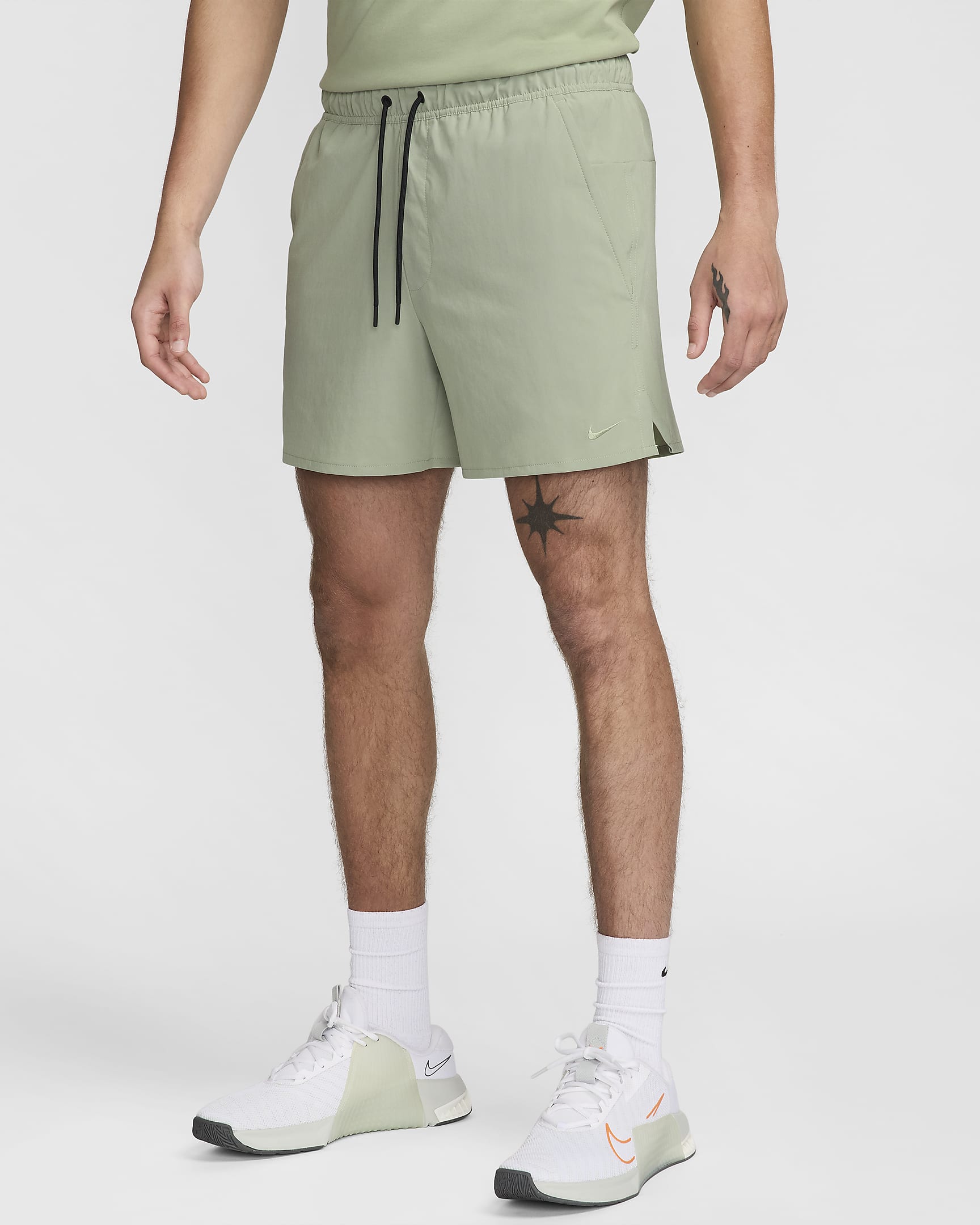 Shorts versátiles sin forro Dri-FIT de 13 cm para hombre Nike Unlimited - Horizonte jade/Negro/Horizonte jade