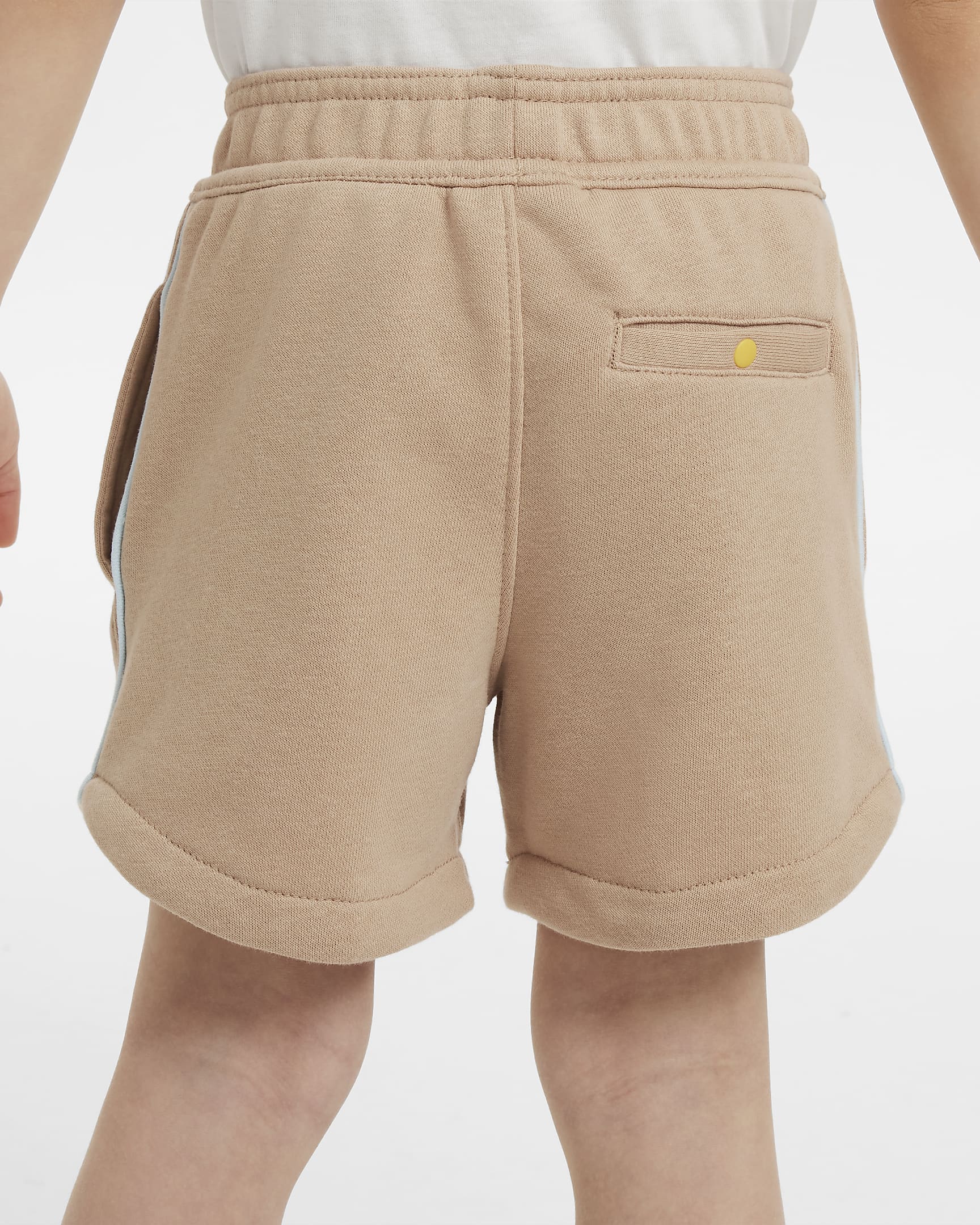 Nike Sportswear Create Your Own Adventure Pantalón corto de tejido French terry estampado - Infantil - Hemp