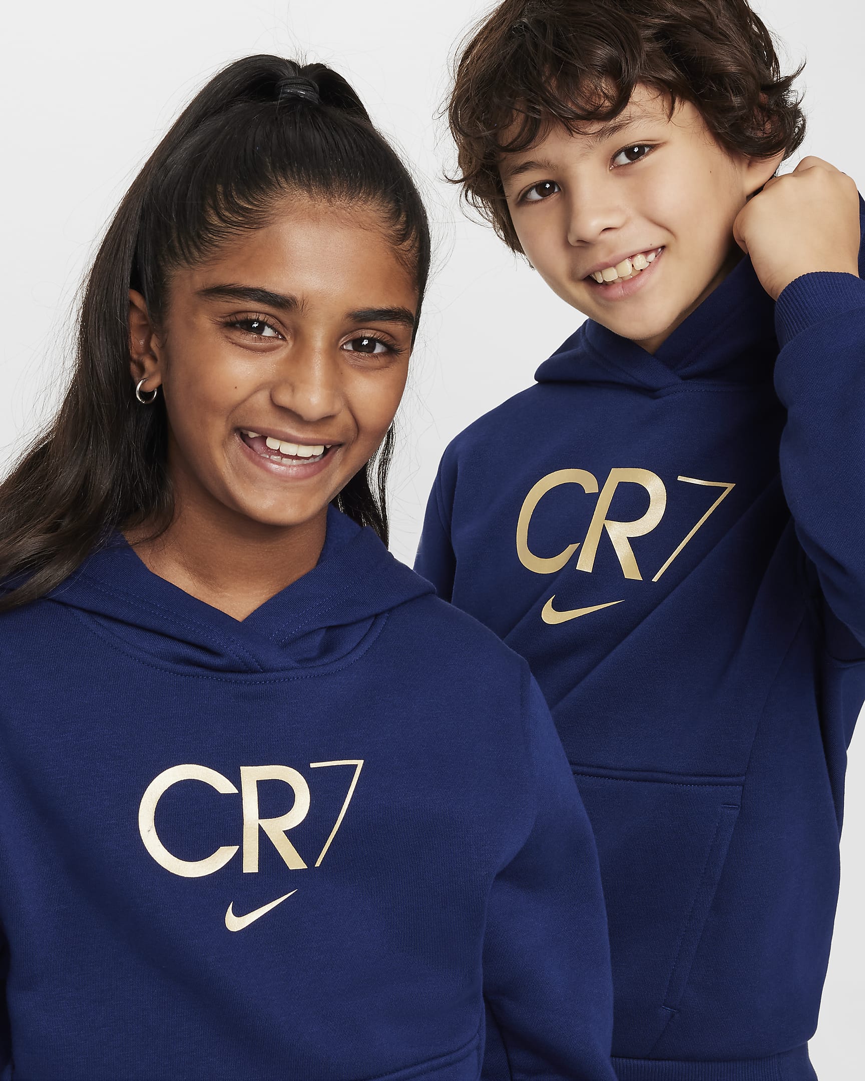 Bluza piłkarska z kapturem dla dużych dzieci CR7 Club Fleece - Blue Void/Metallic Gold