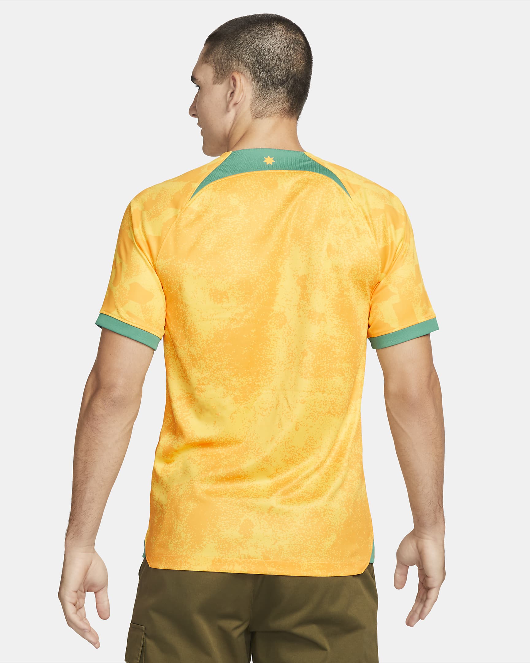 Australia 2022/23 Stadium Home Men's Nike DriFIT Soccer Jersey. Nike JP