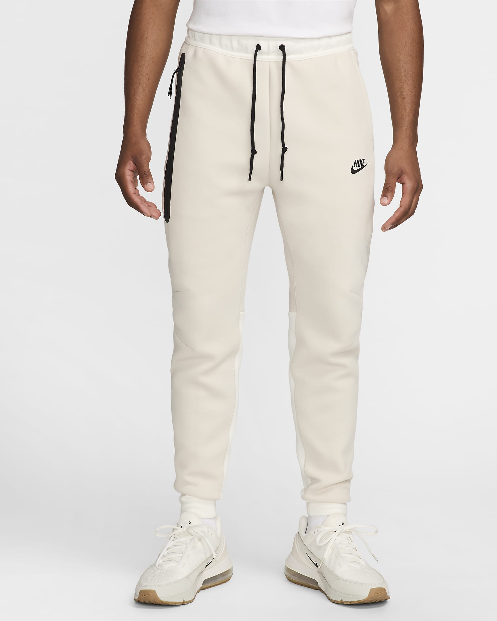 Ανδρικό παντελόνι φόρμας Nike Sportswear Tech Fleece - Light Orewood Brown/Sail/Μαύρο