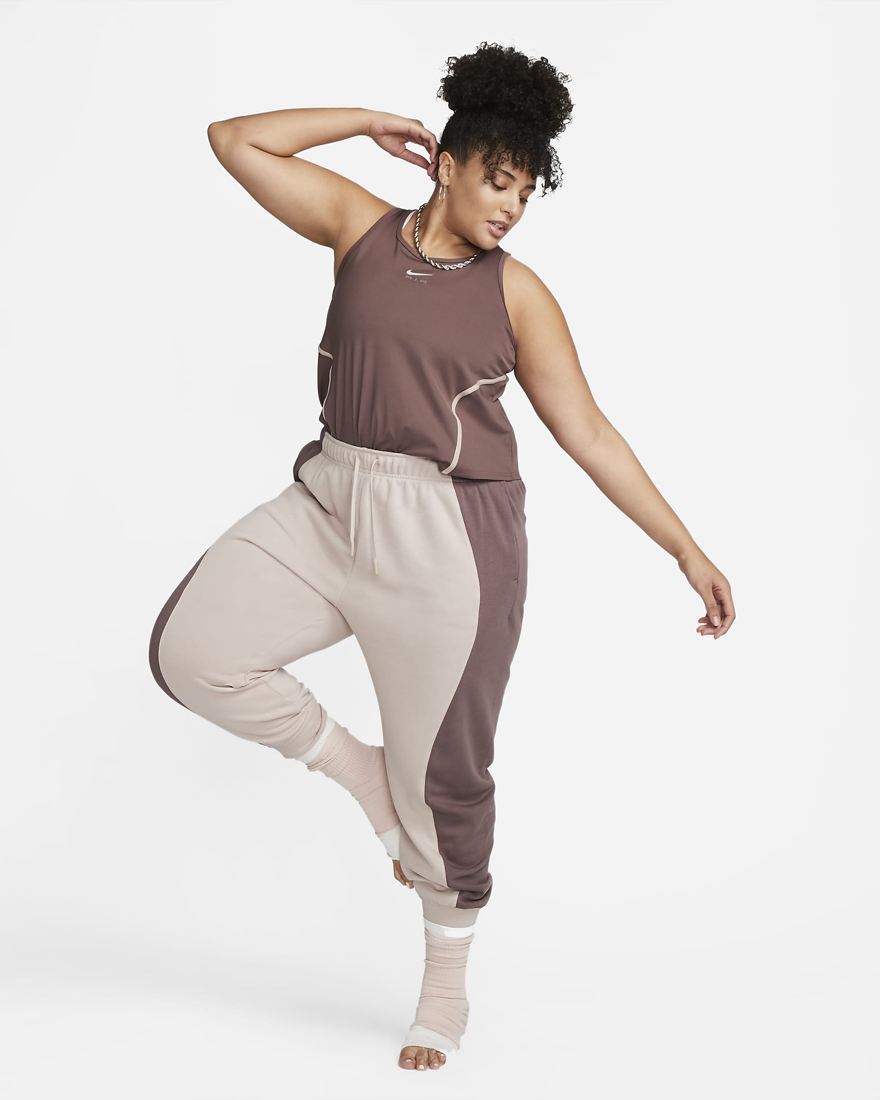 Nike Air Women's MidRise Fleece Joggers (Plus Size). Nike LU