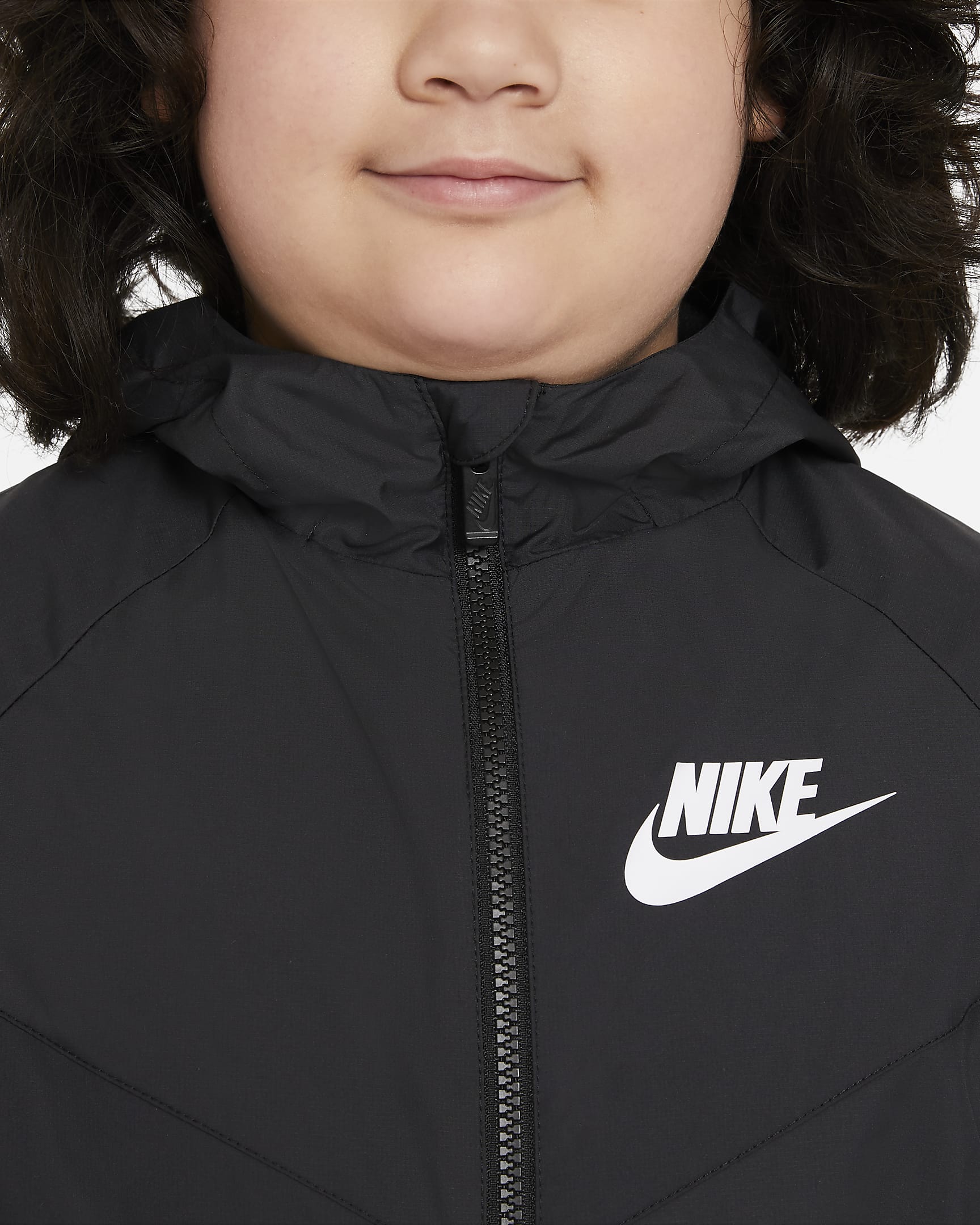 Nike Sportswear Windrunner Kalçaya Kadar İnen Bol Kesimli Genç Çocuk (Erkek) Ceketi (Geniş Beden) - Siyah/Siyah/Siyah/Beyaz