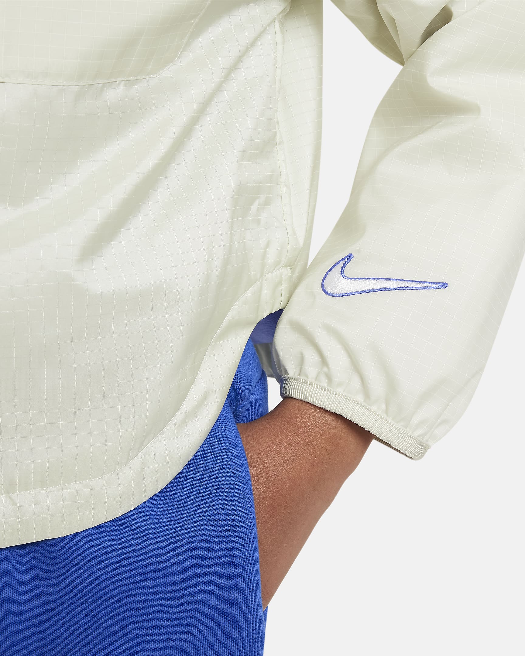 Nike Sportswear Therma-FIT Repel Big Kids' (Girls') Shirt-Jacket. Nike JP