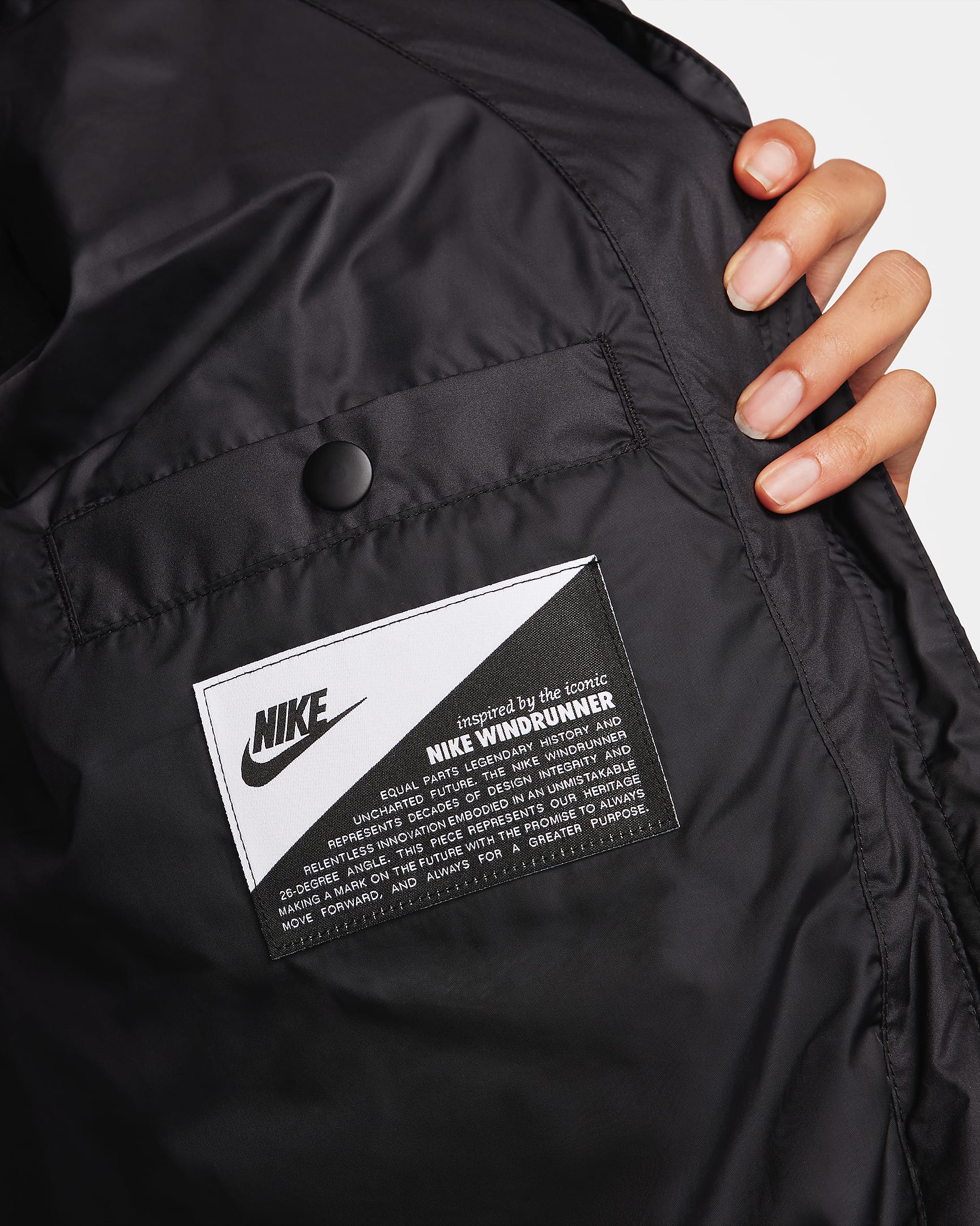 Nike Sportswear Windpuffer Women's Therma-FIT Loose Puffer Jacket - Black/White