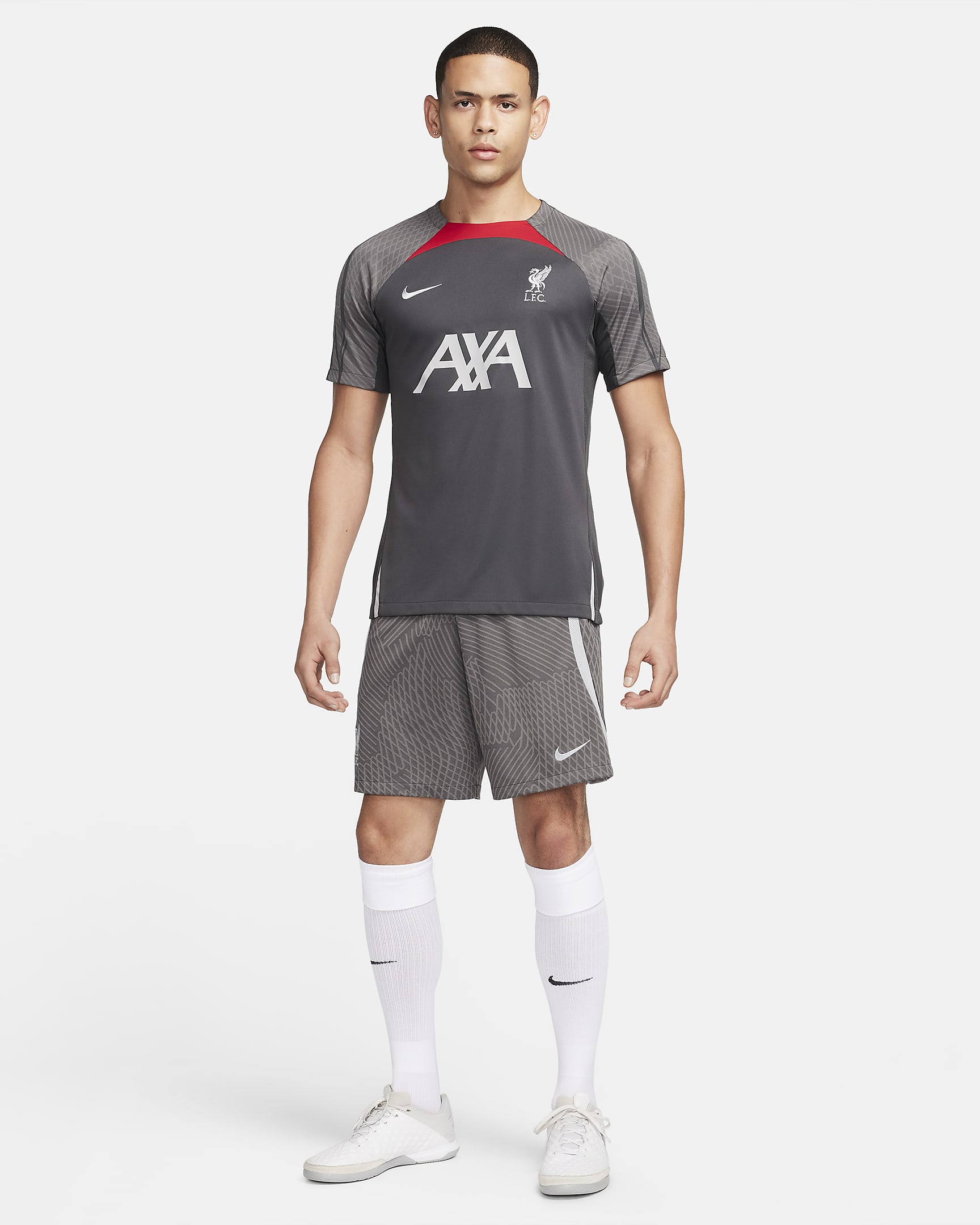Liverpool F.C. Strike Men's Nike DriFIT Football Shorts. Nike CA