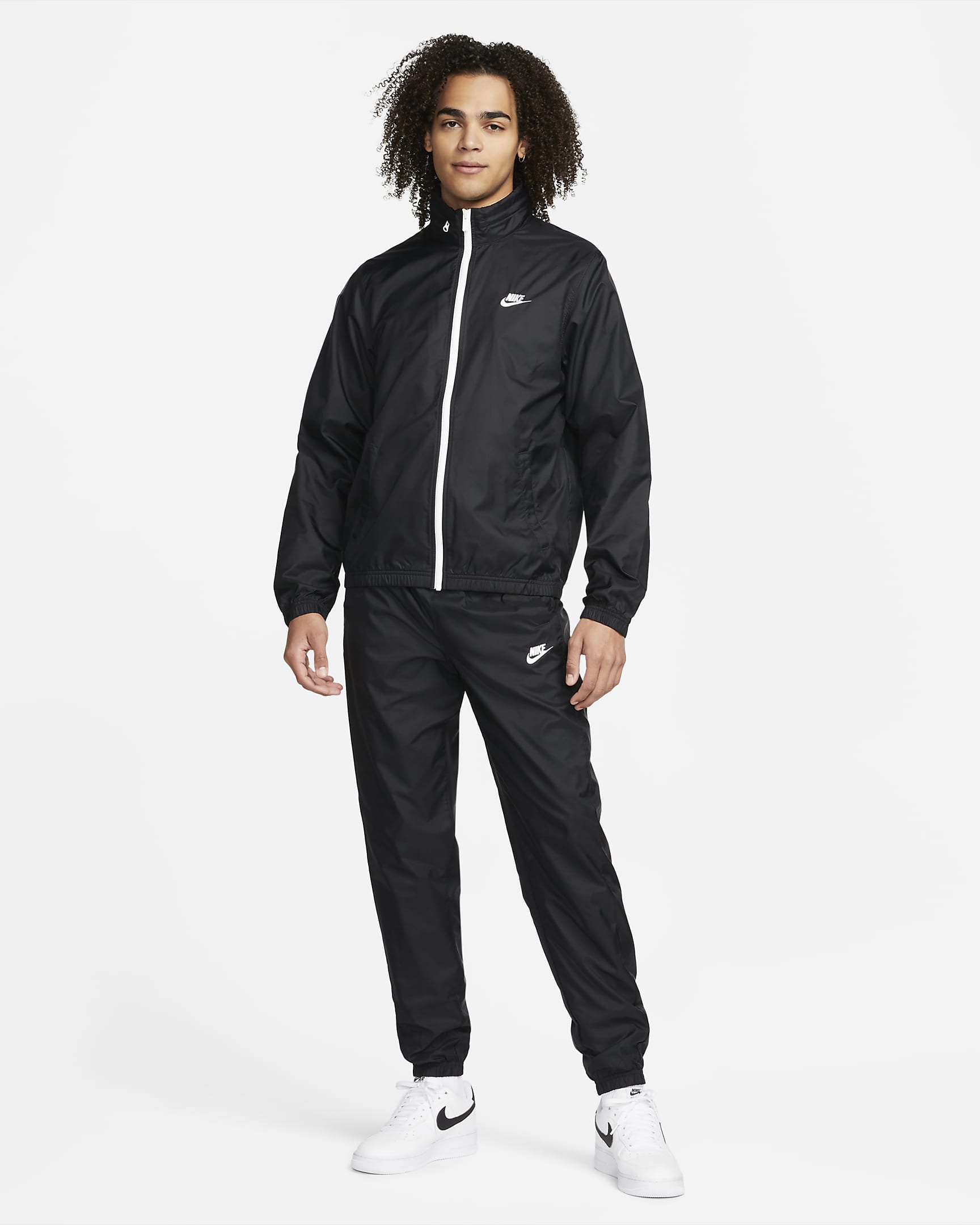 Nike Sportswear Club Men's Lined Woven Tracksuit. Nike IL