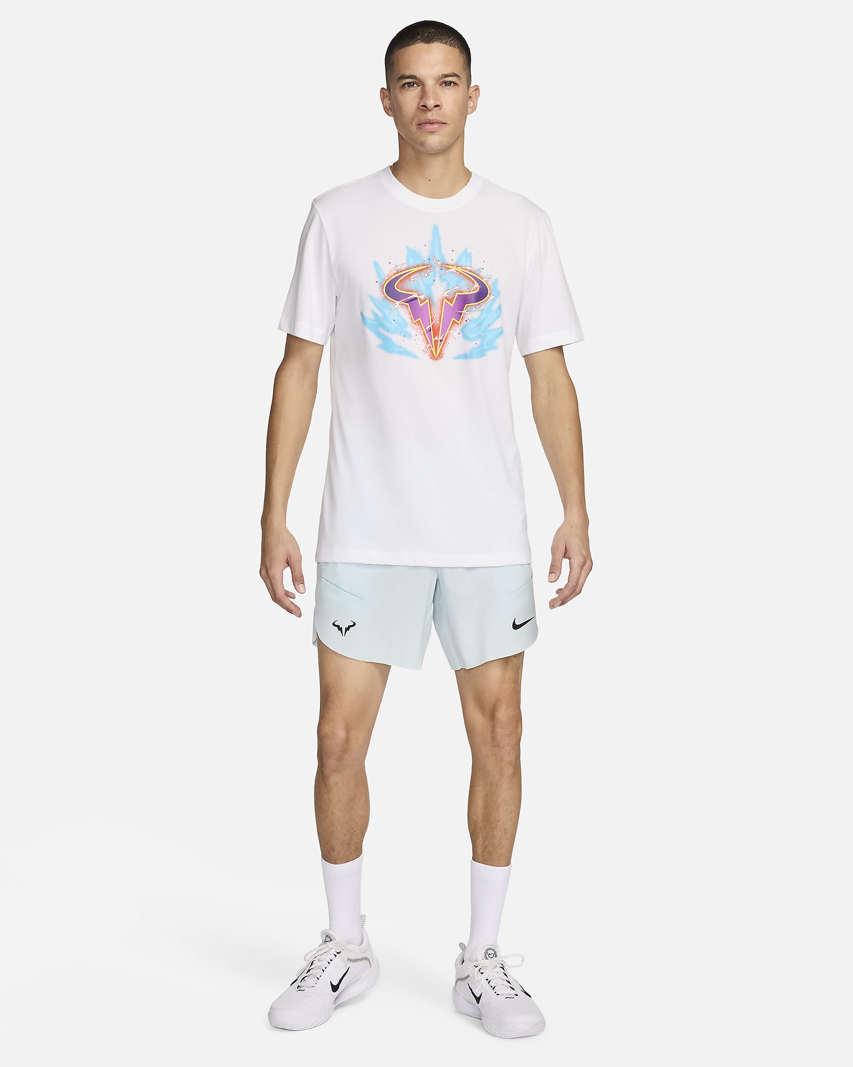 NikeCourt Rafa Dri-FIT Tennis-T-Shirt für Herren - Weiß