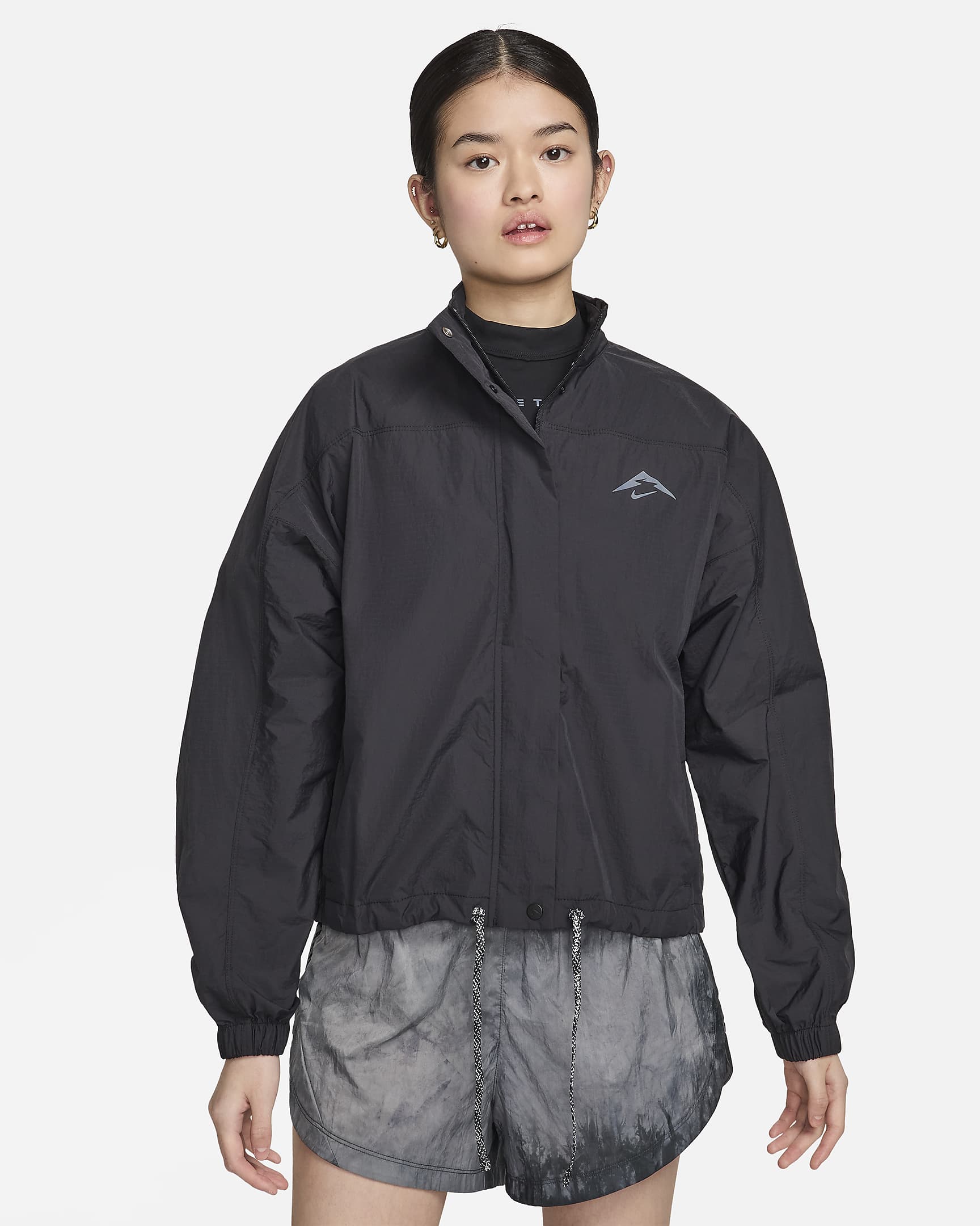 Nike Trail Women's Repel UV Running Jacket - Black/Dark Smoke Grey