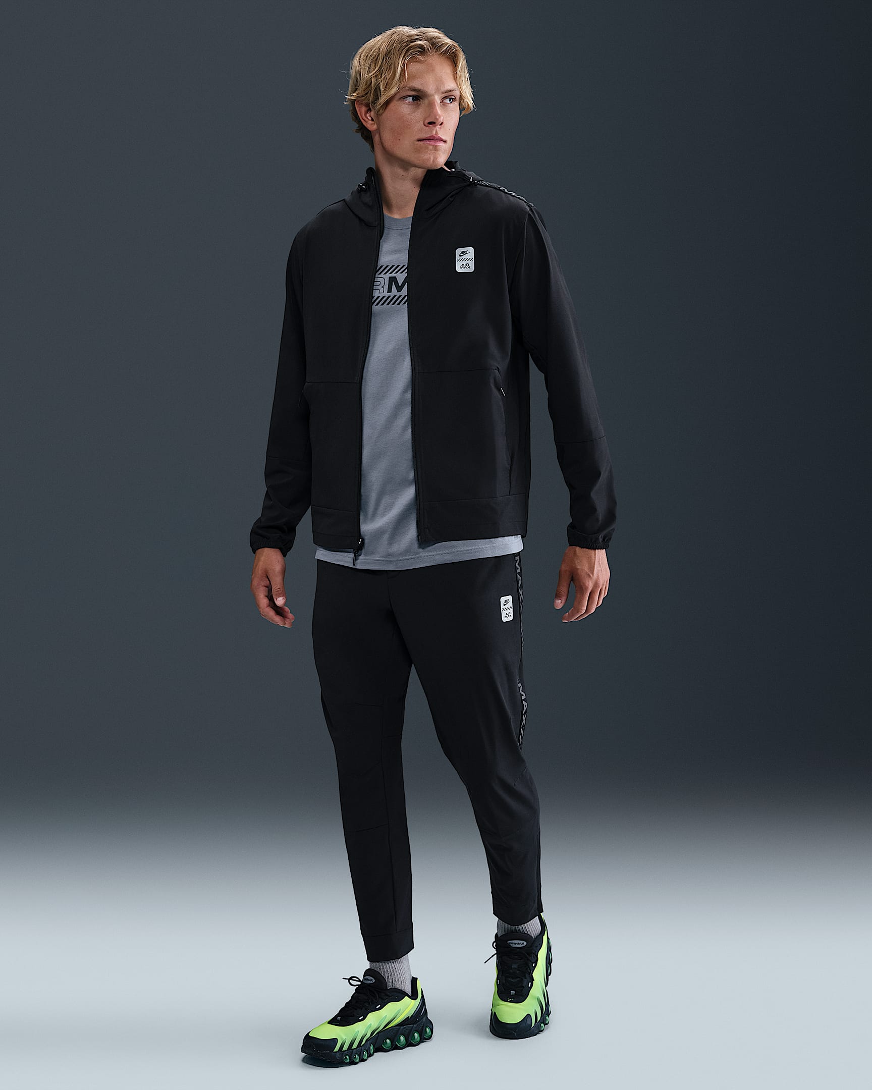 Nike Air Max Men's Woven Trousers - Black