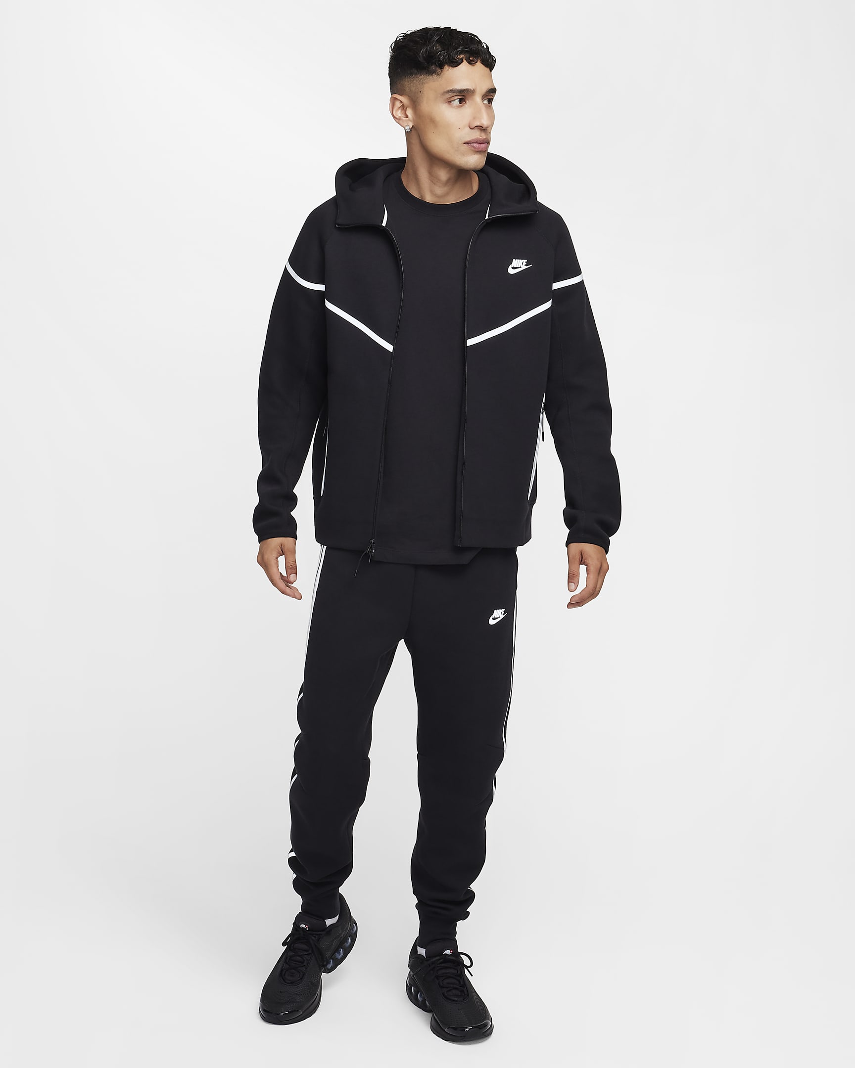 Nike Tech Windrunner Men's Fleece Full-Zip Jacket - Black