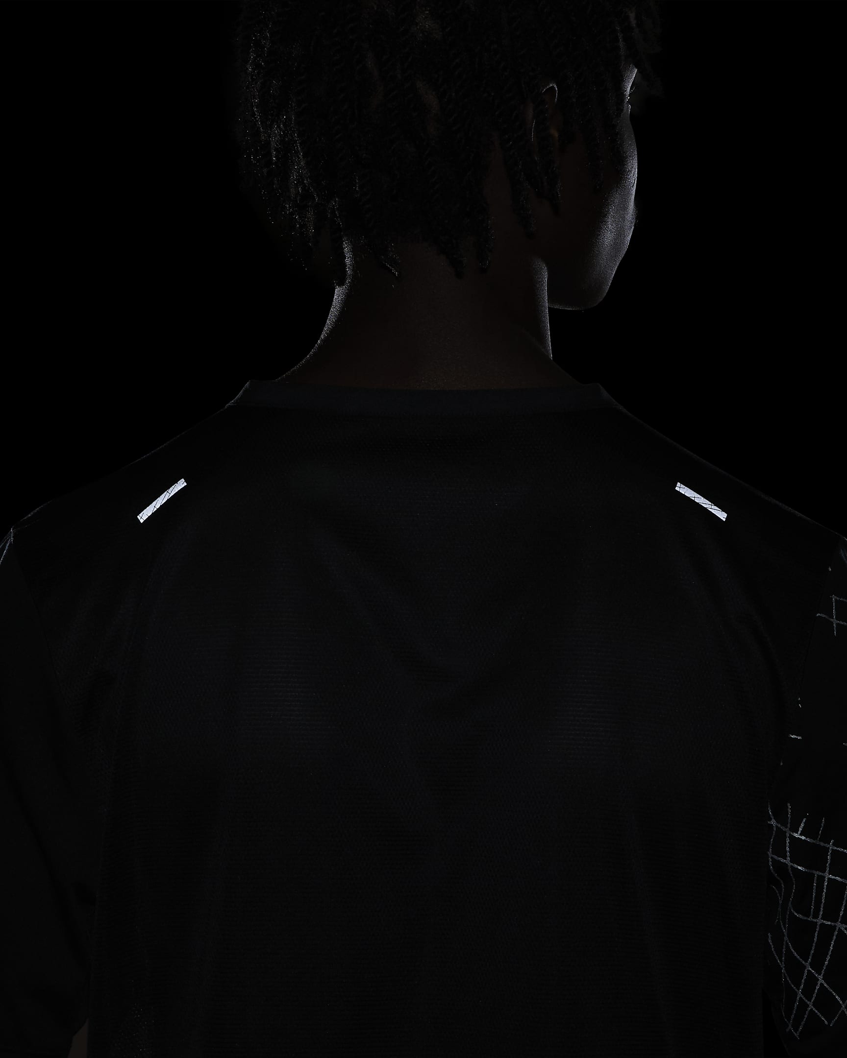 Nike DriFIT Run Division Rise 365 Men's Flash ShortSleeve Running Top