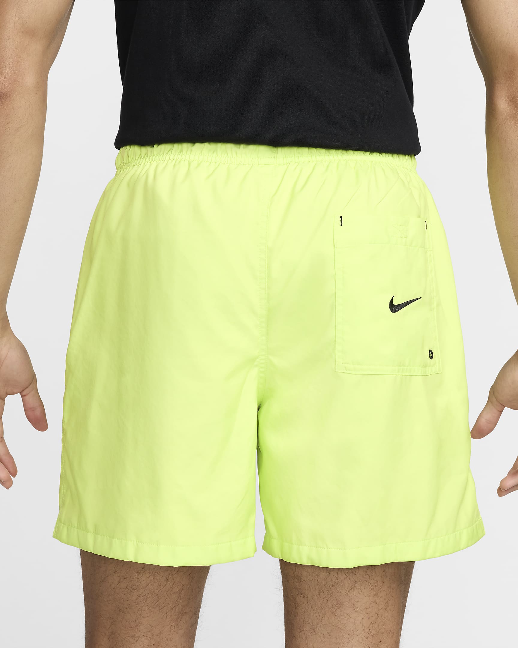 Nike Club Men's Flow Shorts - Light Lemon Twist/Sail