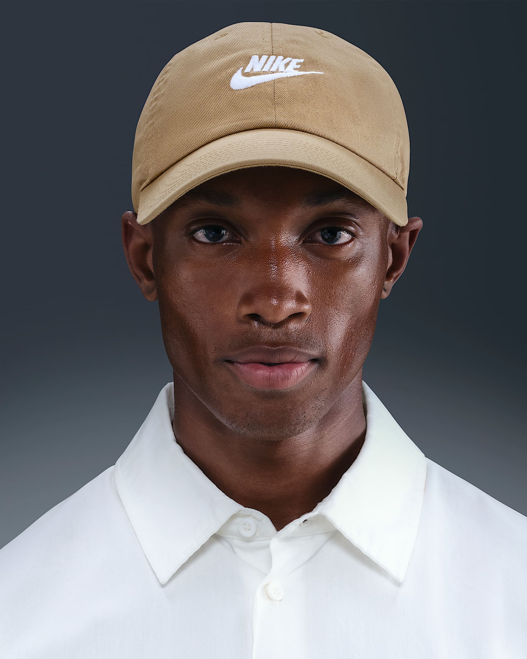 Nike Club Unstructured Futura Wash Cap - Parachute Beige/White